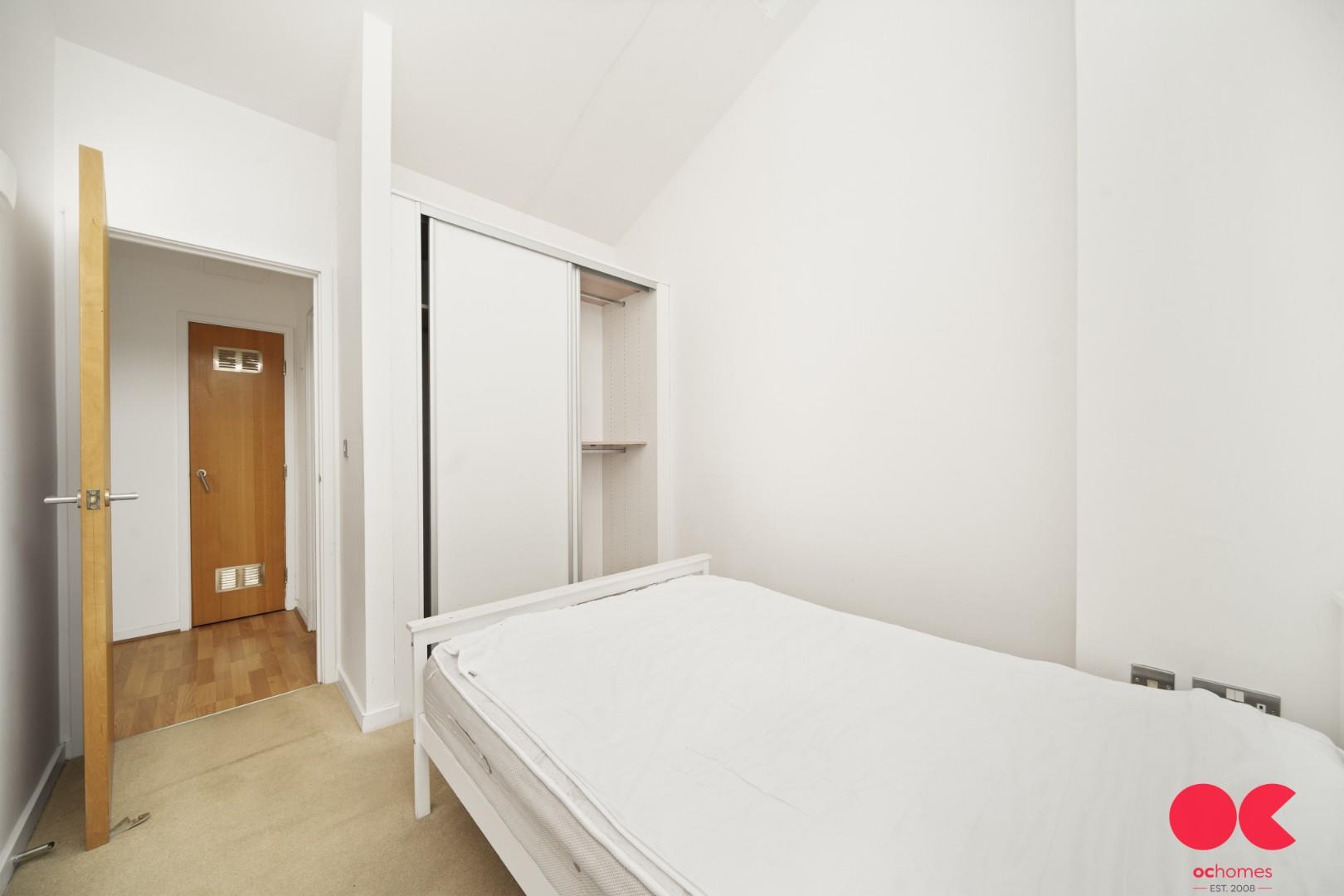 2 bed flat for sale in Kidman Close, Gidea Park  - Property Image 6