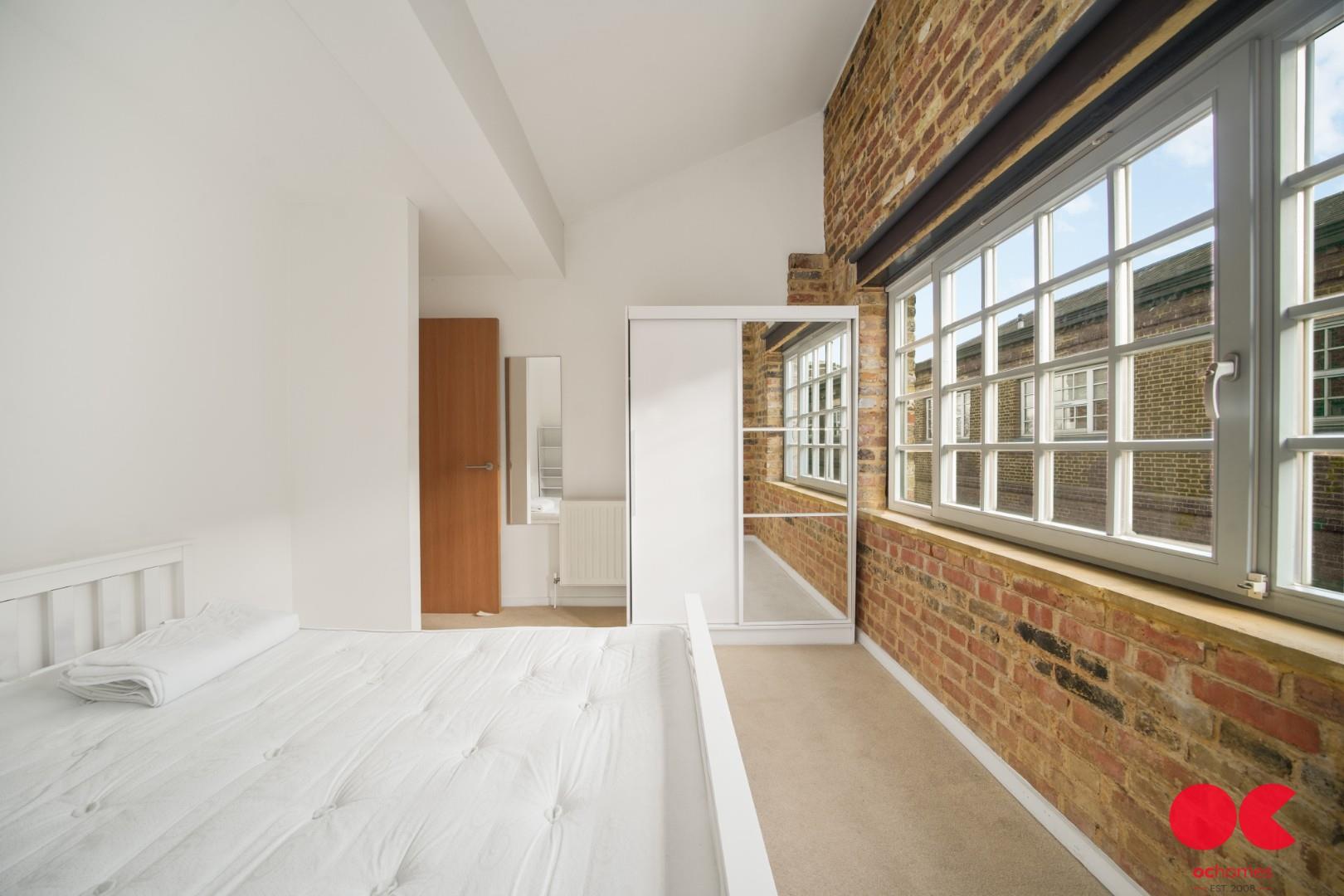 2 bed flat for sale in Kidman Close, Gidea Park  - Property Image 13