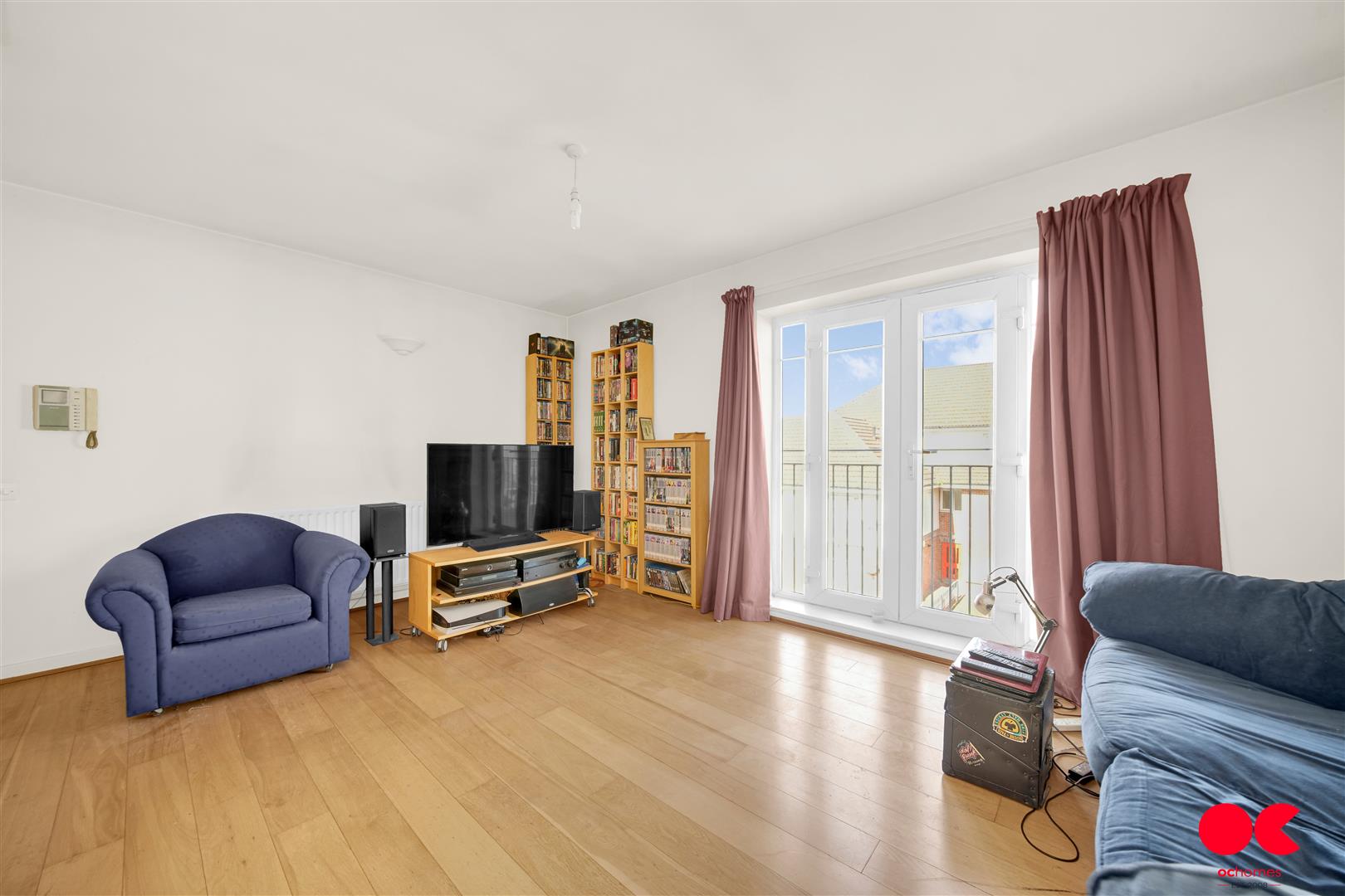 2 bed flat for sale in St. Helens Place, Leyton  - Property Image 1