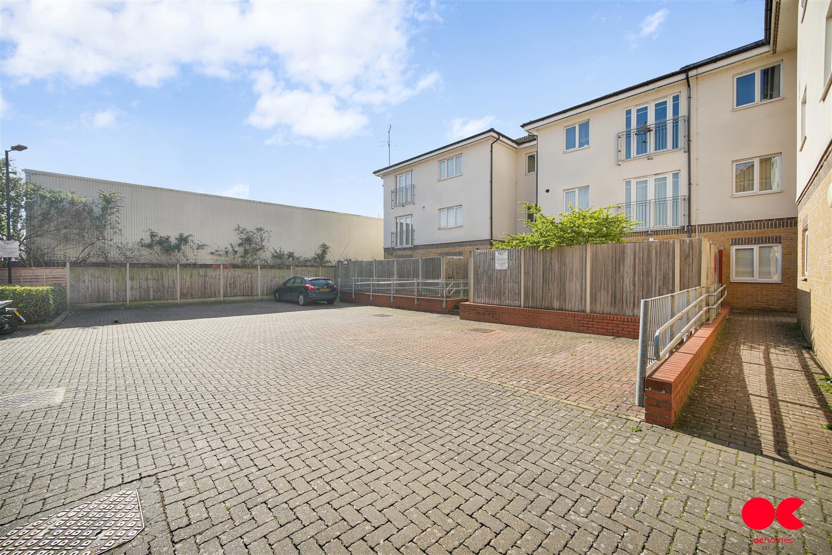 2 bed flat for sale in St. Helens Place, Leyton  - Property Image 18