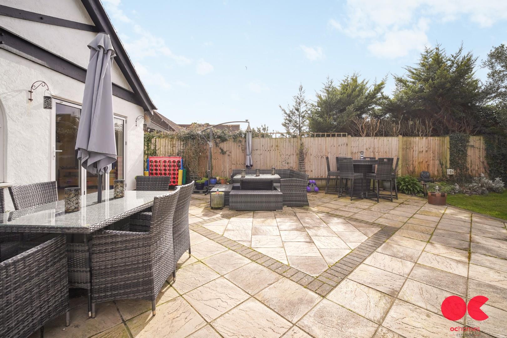 4 bed detached bungalow for sale in Ardleigh Green Road, Hornchurch  - Property Image 34