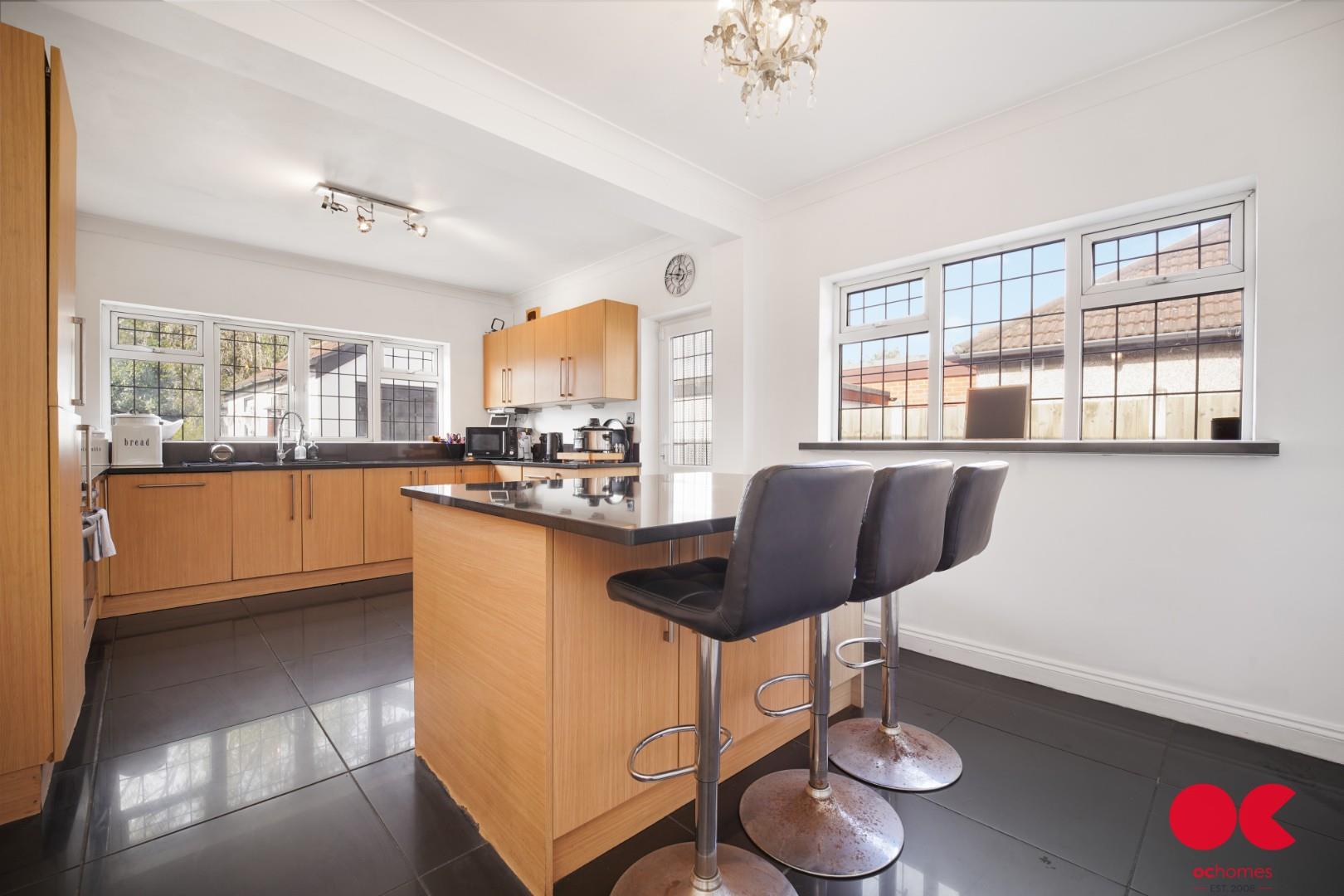 4 bed detached bungalow for sale in Ardleigh Green Road, Hornchurch  - Property Image 15