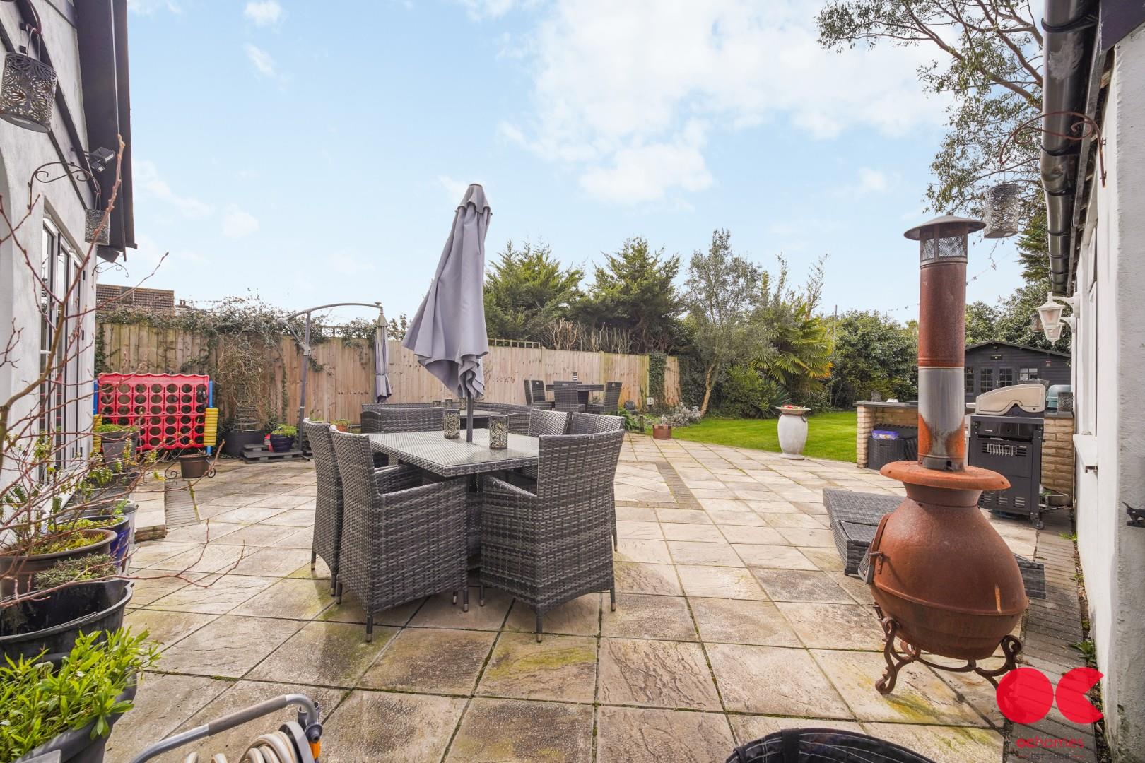 4 bed detached bungalow for sale in Ardleigh Green Road, Hornchurch  - Property Image 32