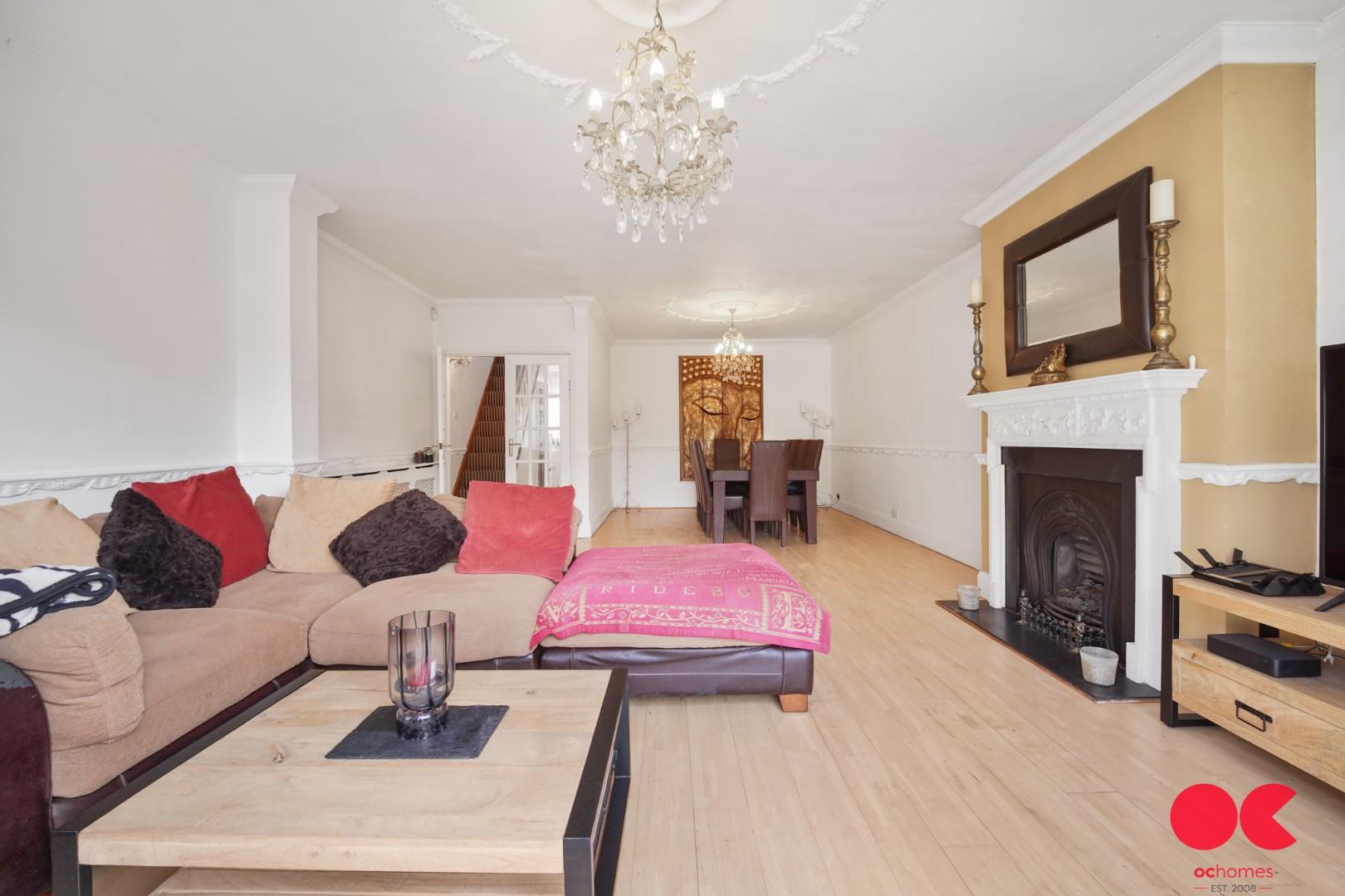 4 bed detached bungalow for sale in Ardleigh Green Road, Hornchurch  - Property Image 14