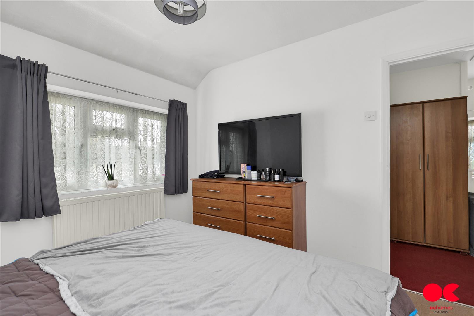 3 bed end of terrace house for sale in Colne Drive, Romford  - Property Image 18