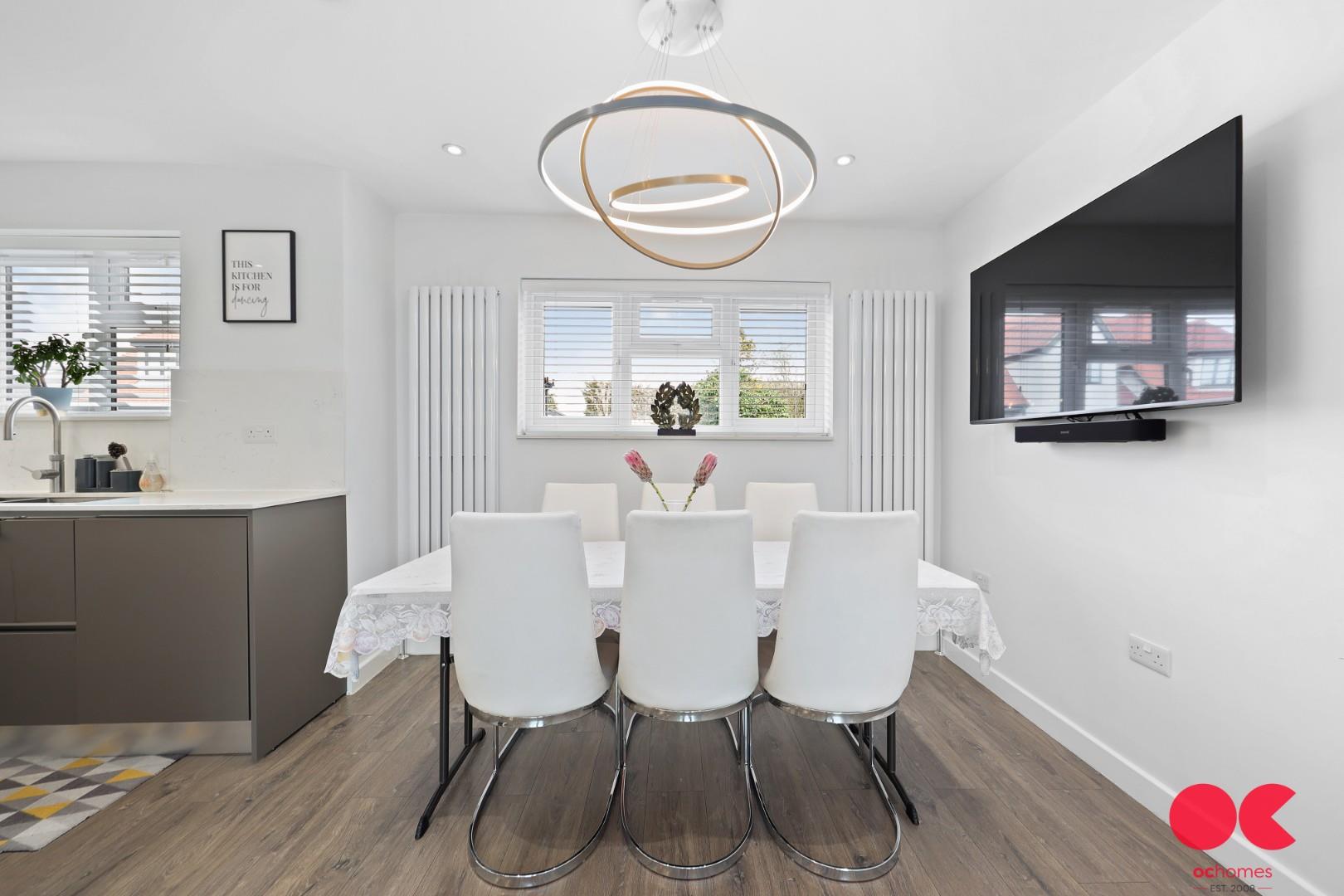 4 bed detached house for sale in The Elkins, Romford  - Property Image 30