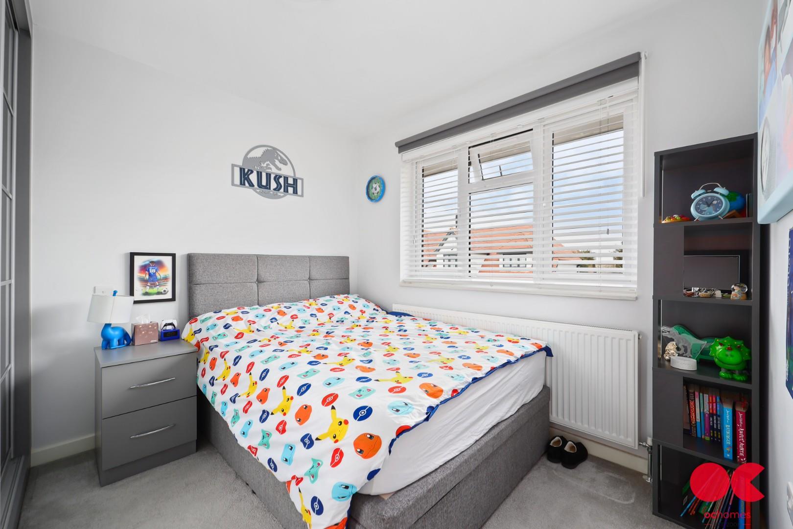 4 bed detached house for sale in The Elkins, Romford  - Property Image 11