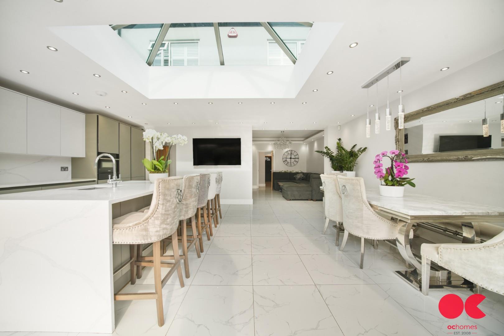 4 bed semi-detached house for sale in Balgores Lane, Gidea Park  - Property Image 28