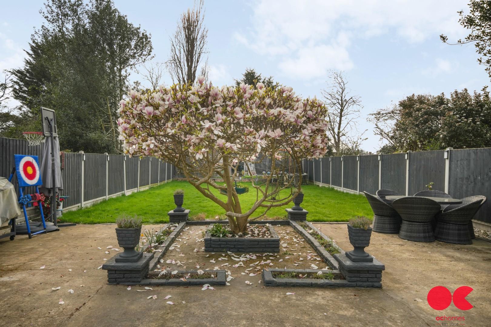 4 bed semi-detached house for sale in Balgores Lane, Gidea Park  - Property Image 39