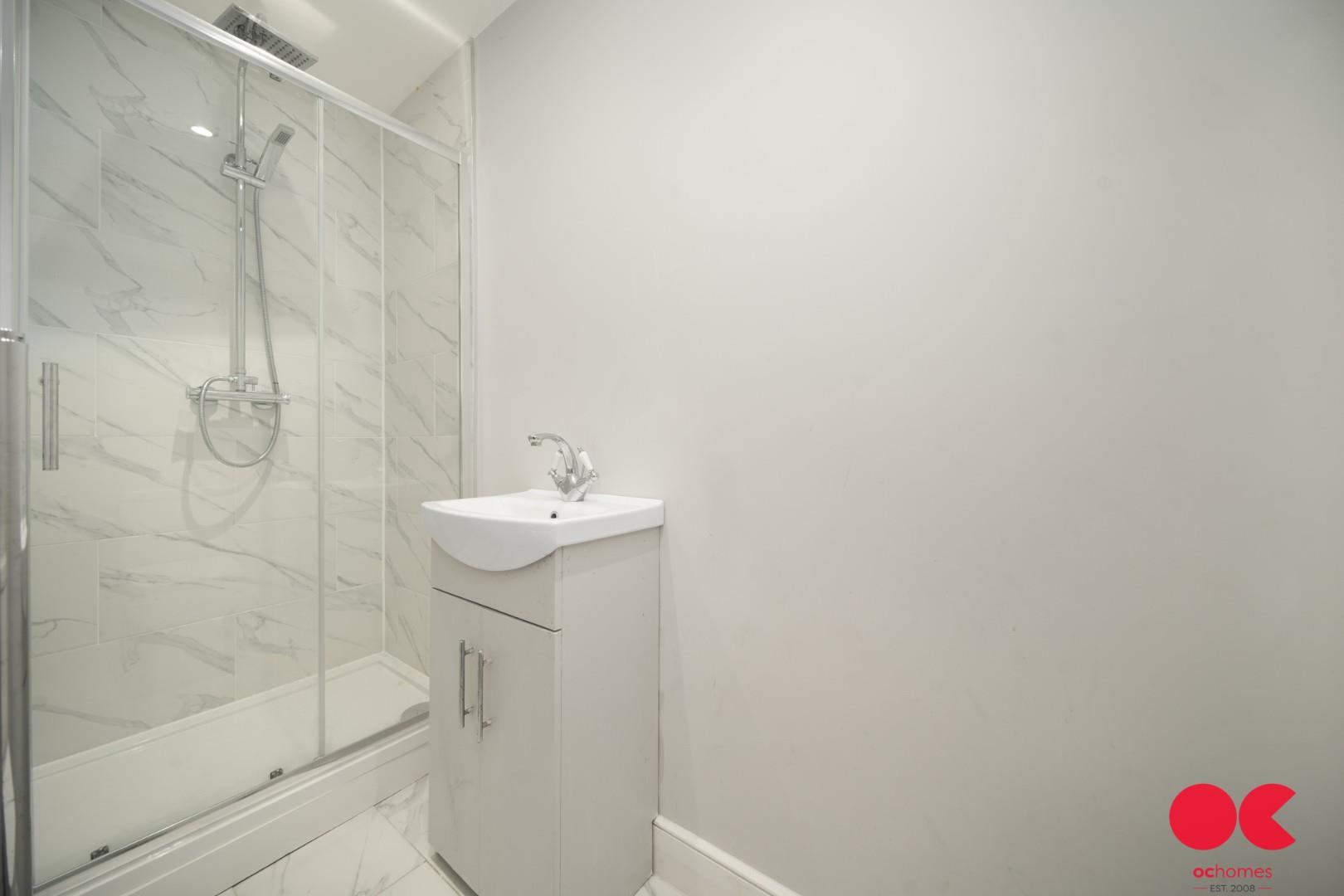 4 bed semi-detached house for sale in Balgores Lane, Gidea Park  - Property Image 12