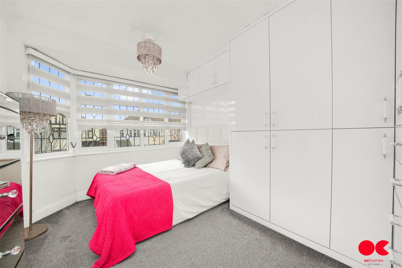 3 bed terraced house for sale in Cherry Tree Close, Rainham  - Property Image 4