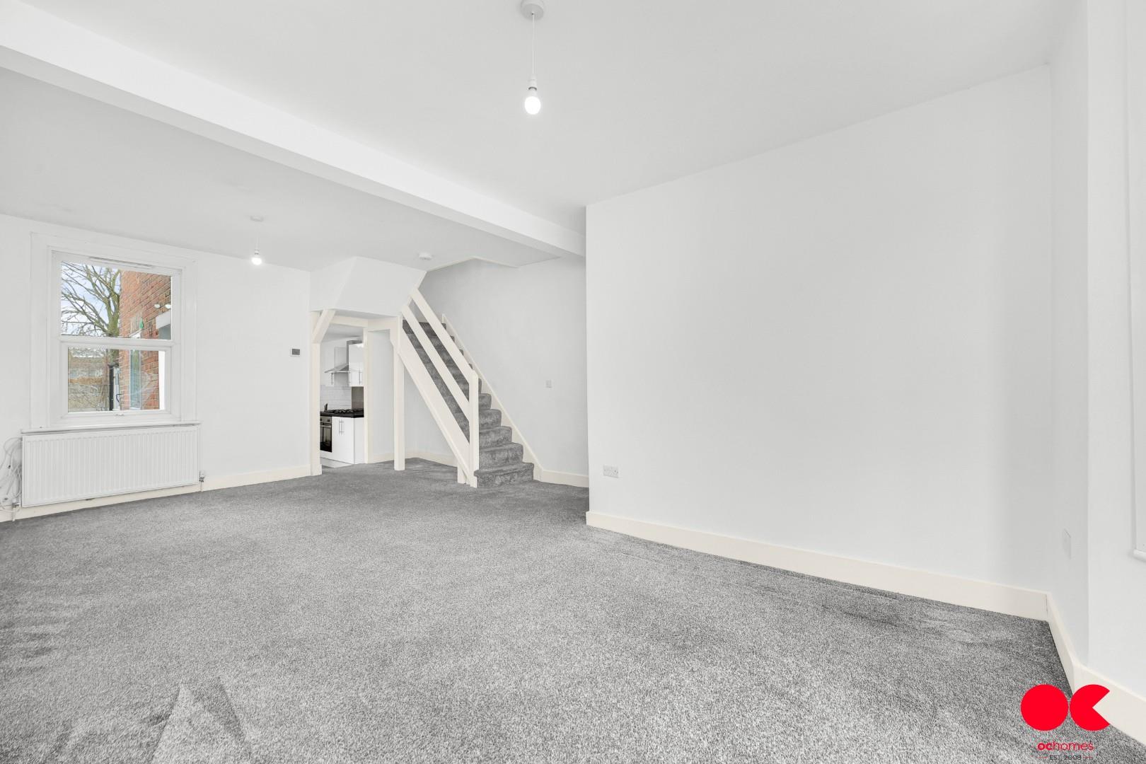 3 bed terraced house to rent in Colegrave Road, Stratford  - Property Image 12