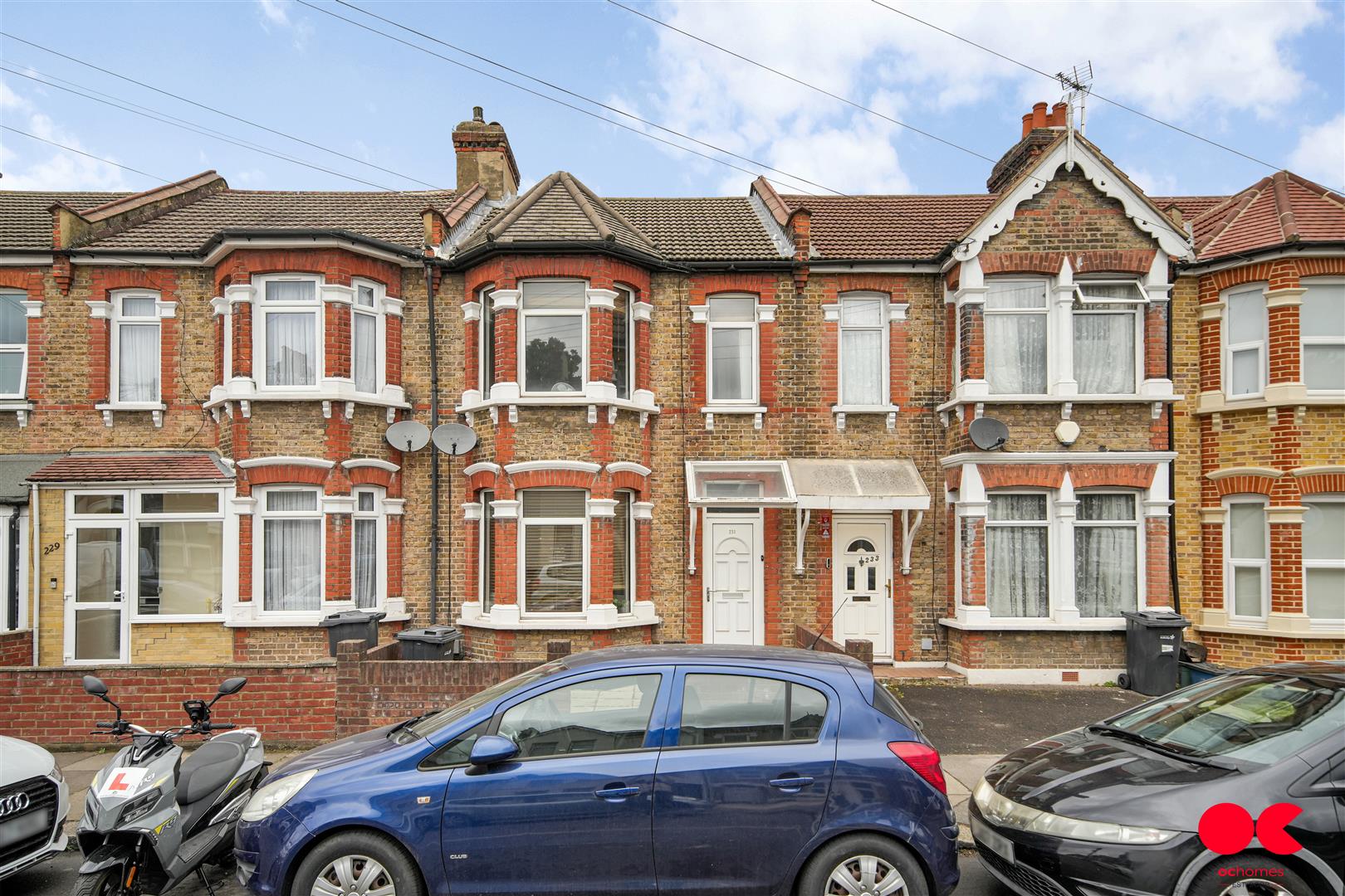3 bed terraced house for sale in Hampton Road, Ilford  - Property Image 23