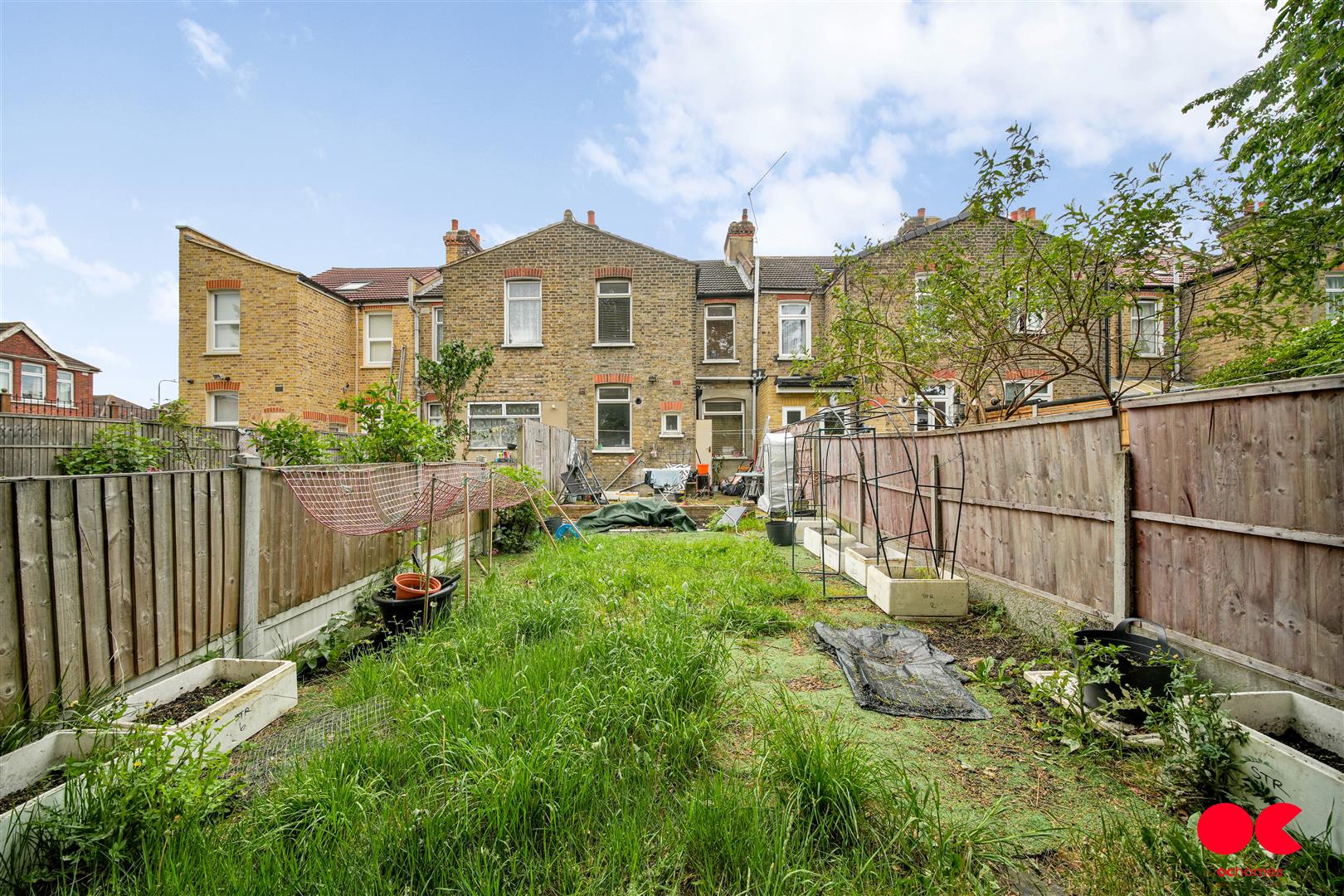 3 bed terraced house for sale in Hampton Road, Ilford  - Property Image 17
