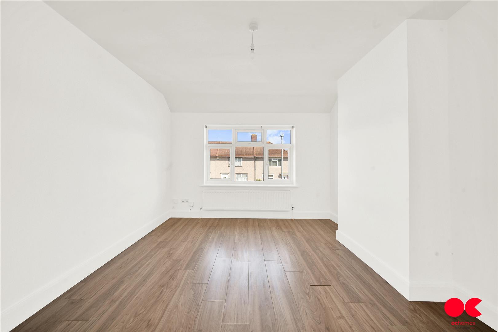 3 bed end of terrace house for sale in Nuneaton Road, Dagenham  - Property Image 13