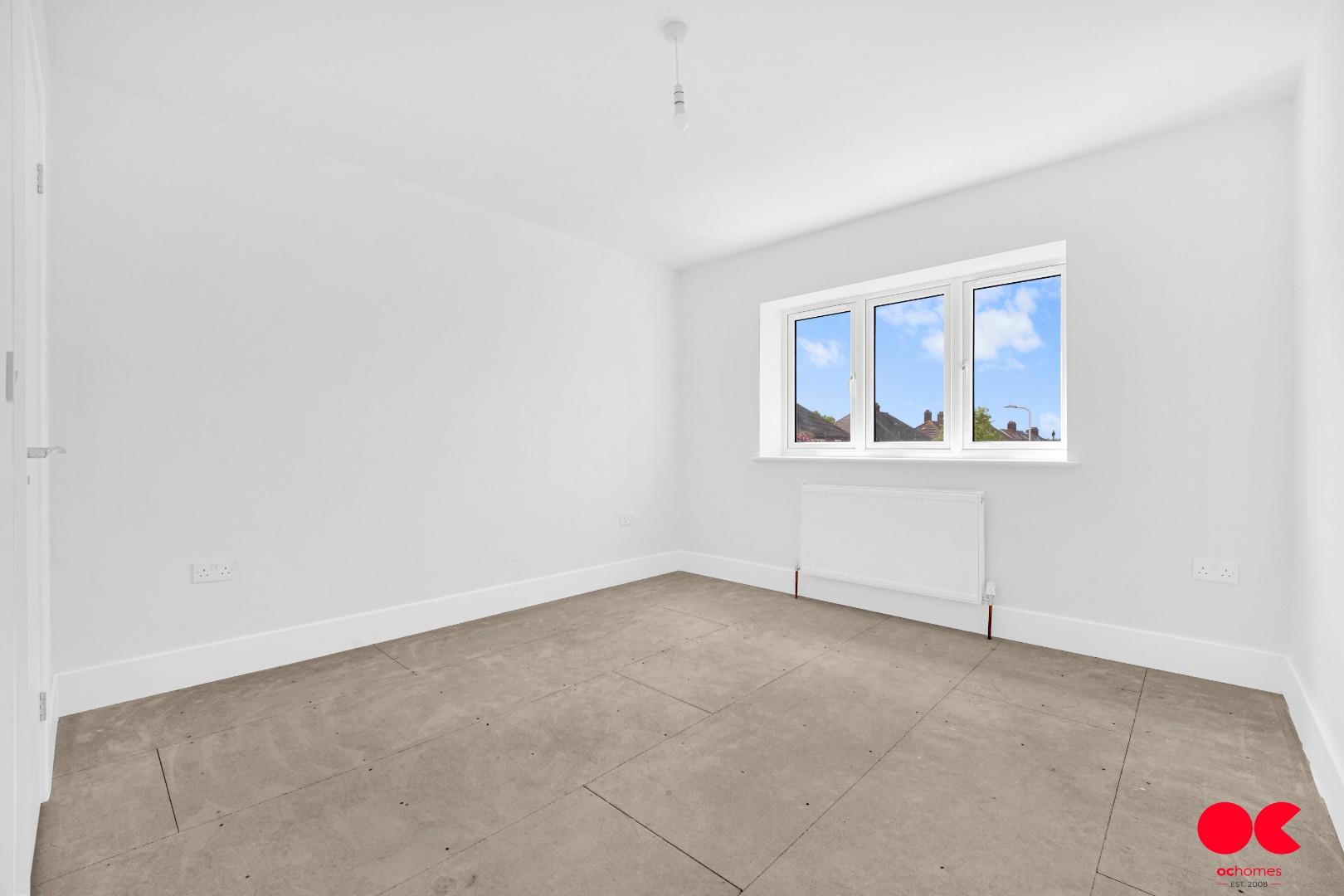 4 bed detached house to rent in Central Drive, Hornchurch  - Property Image 15