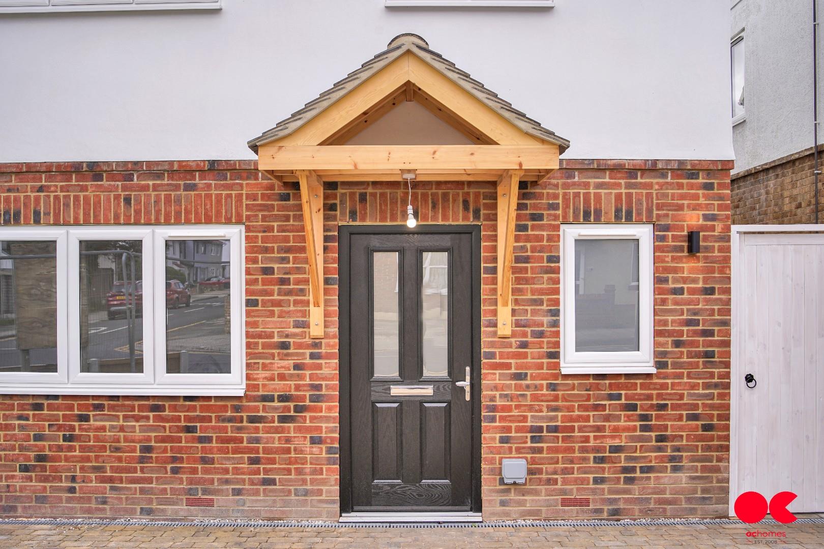 4 bed detached house to rent in Central Drive, Hornchurch  - Property Image 30