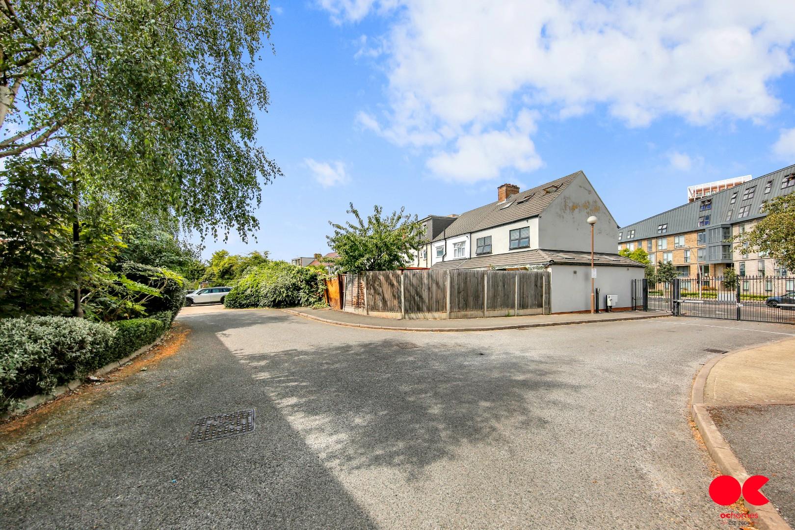 1 bed flat for sale in Thant Close, Leyton  - Property Image 14