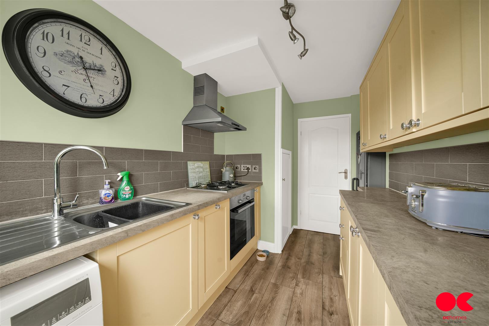 3 bed terraced house for sale in South Hall Drive, Rainham  - Property Image 22