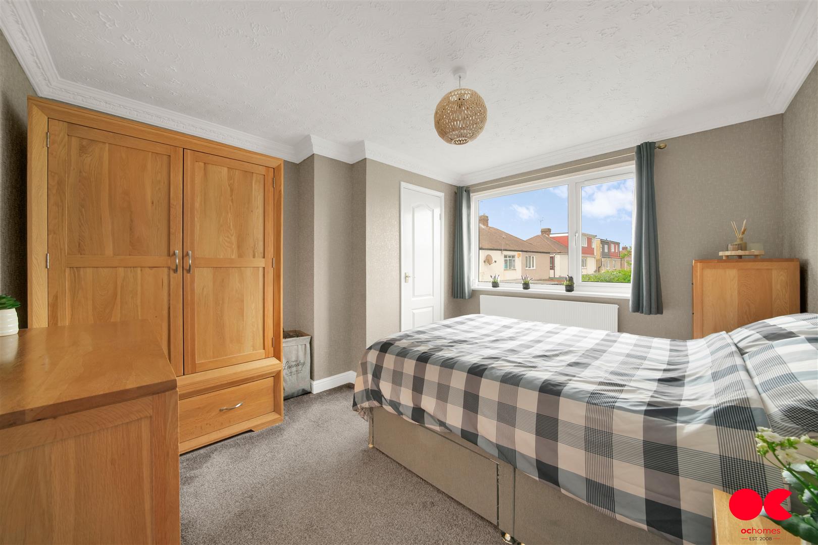 3 bed terraced house for sale in South Hall Drive, Rainham  - Property Image 24