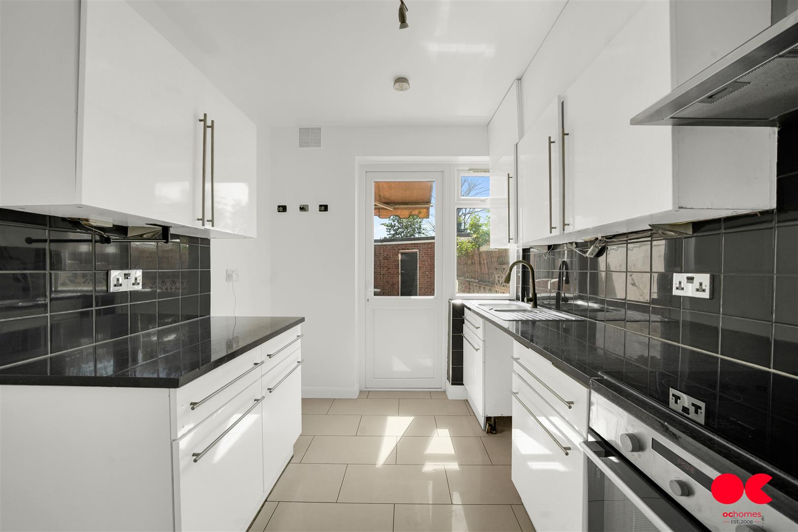 3 bed terraced house for sale in Chandos Road, Stratford  - Property Image 8