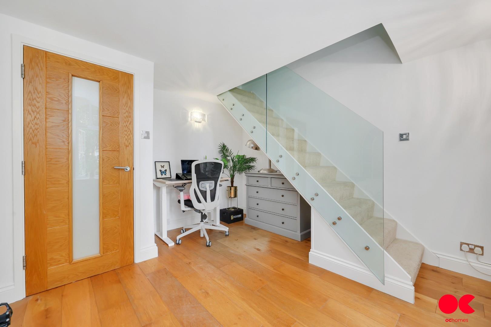 2 bed flat for sale in Victory Road, London  - Property Image 33