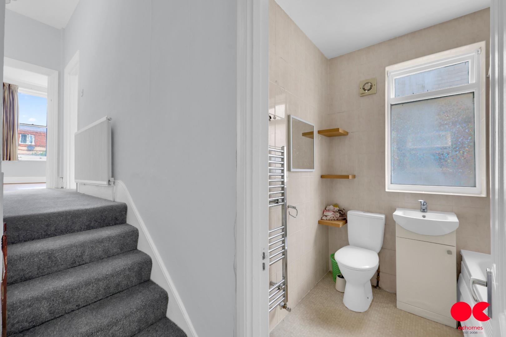 3 bed flat to rent in Lea Bridge Road, Leyton  - Property Image 14