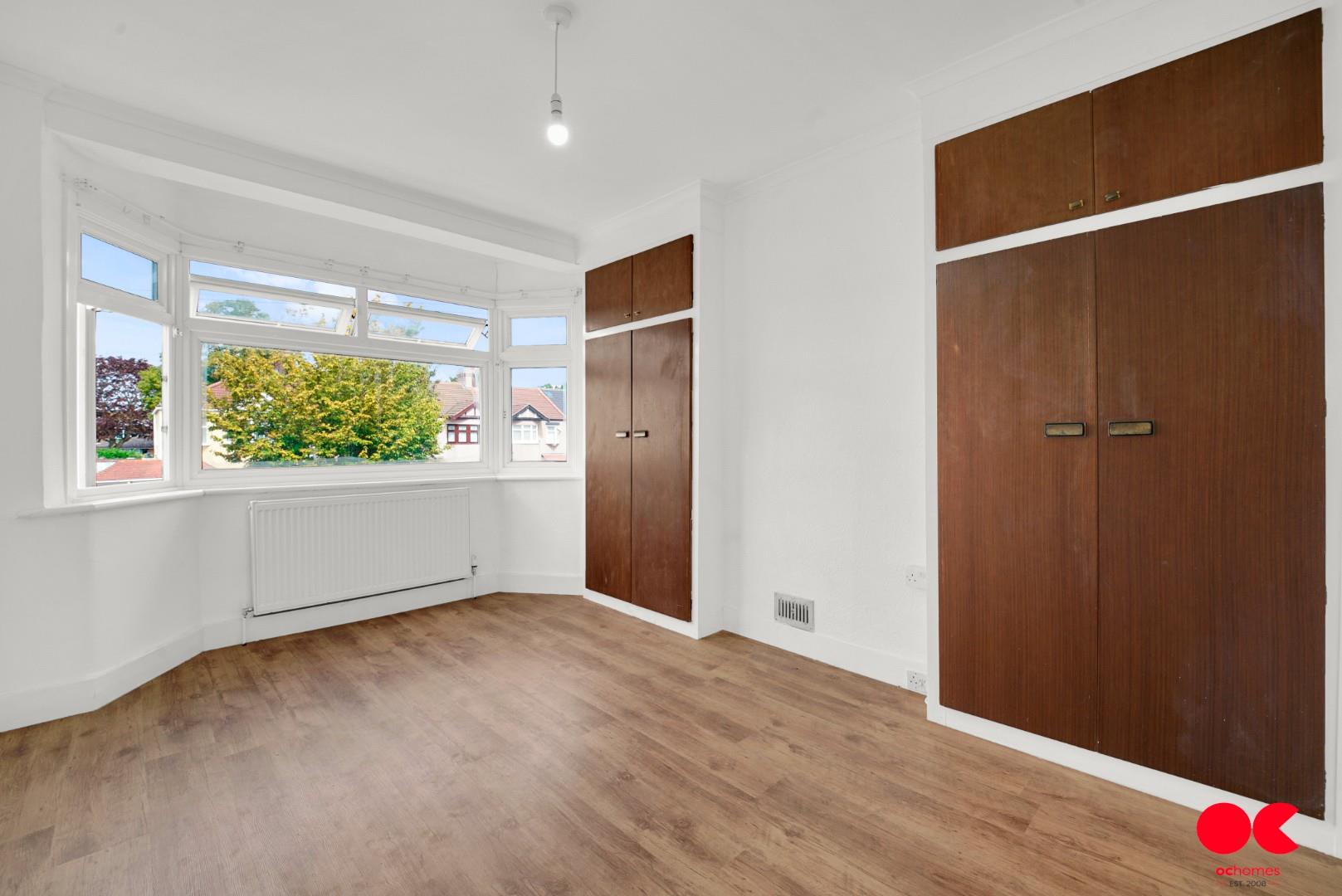 3 bed end of terrace house to rent in Fremantle Road, Barkingside  - Property Image 8