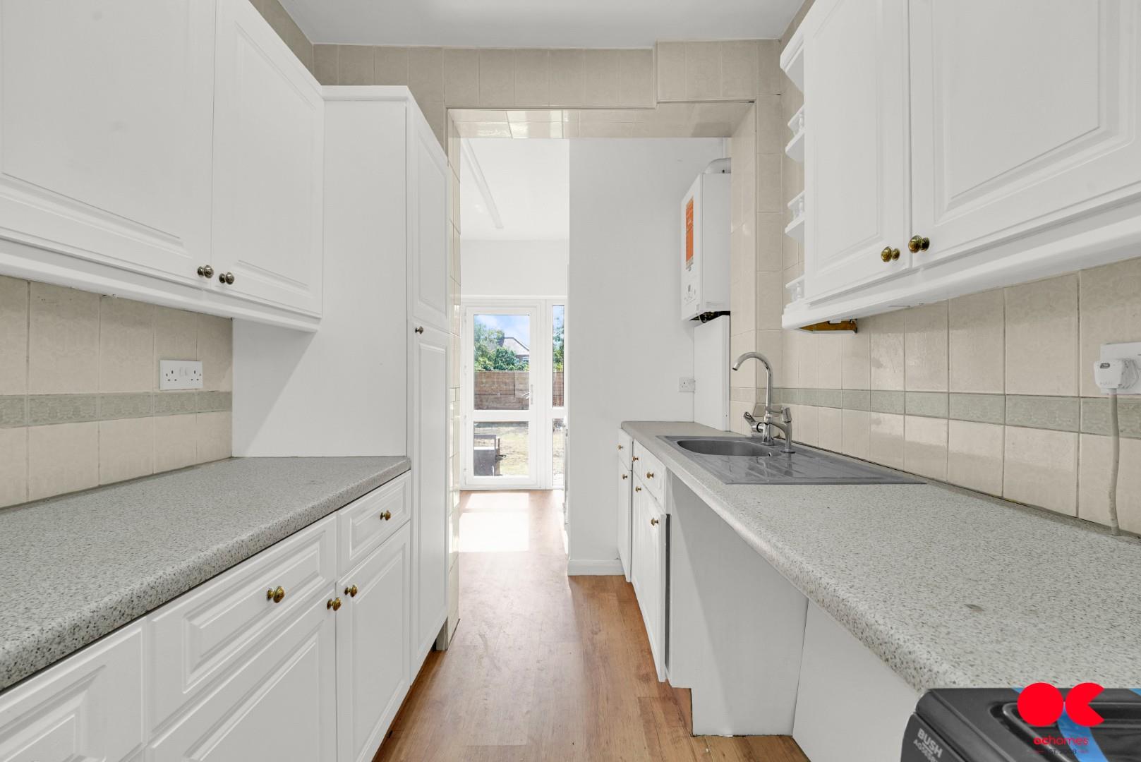 3 bed end of terrace house to rent in Fremantle Road, Barkingside  - Property Image 13