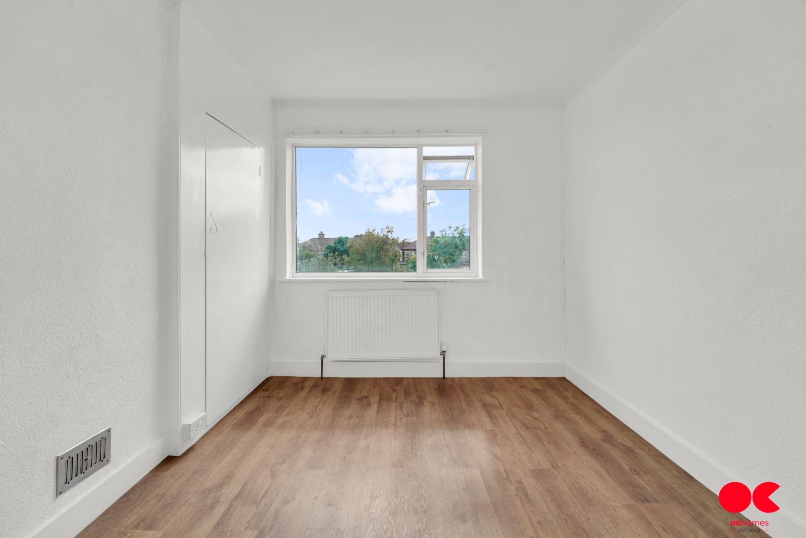3 bed end of terrace house to rent in Fremantle Road, Barkingside  - Property Image 27