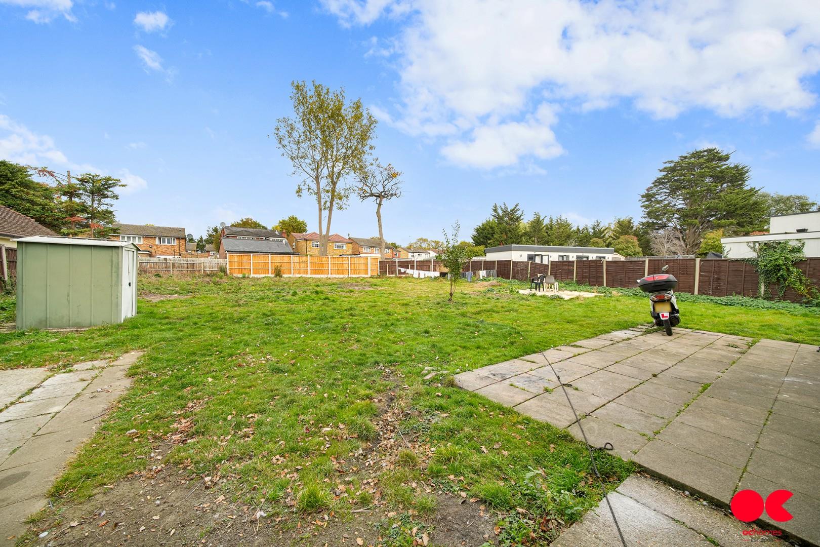4 bed detached house to rent in Ernest Road, Emerson Park, Hornchurch  - Property Image 8
