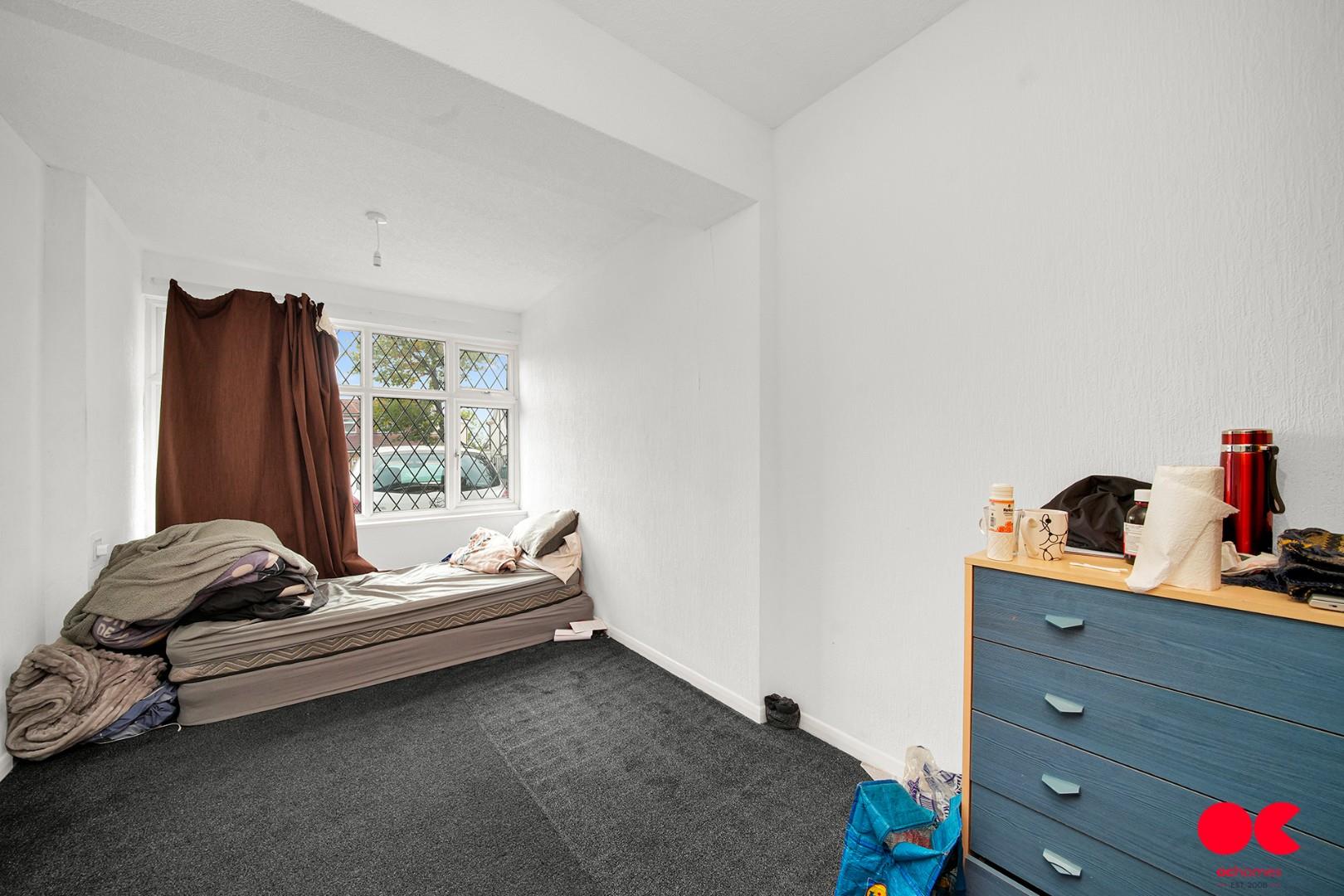 4 bed detached house to rent in Ernest Road, Emerson Park, Hornchurch  - Property Image 7