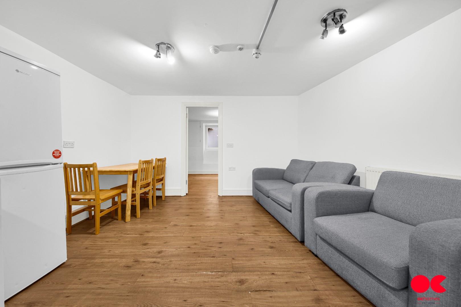 1 bed studio flat to rent in Capworth Street, Leyton  - Property Image 8