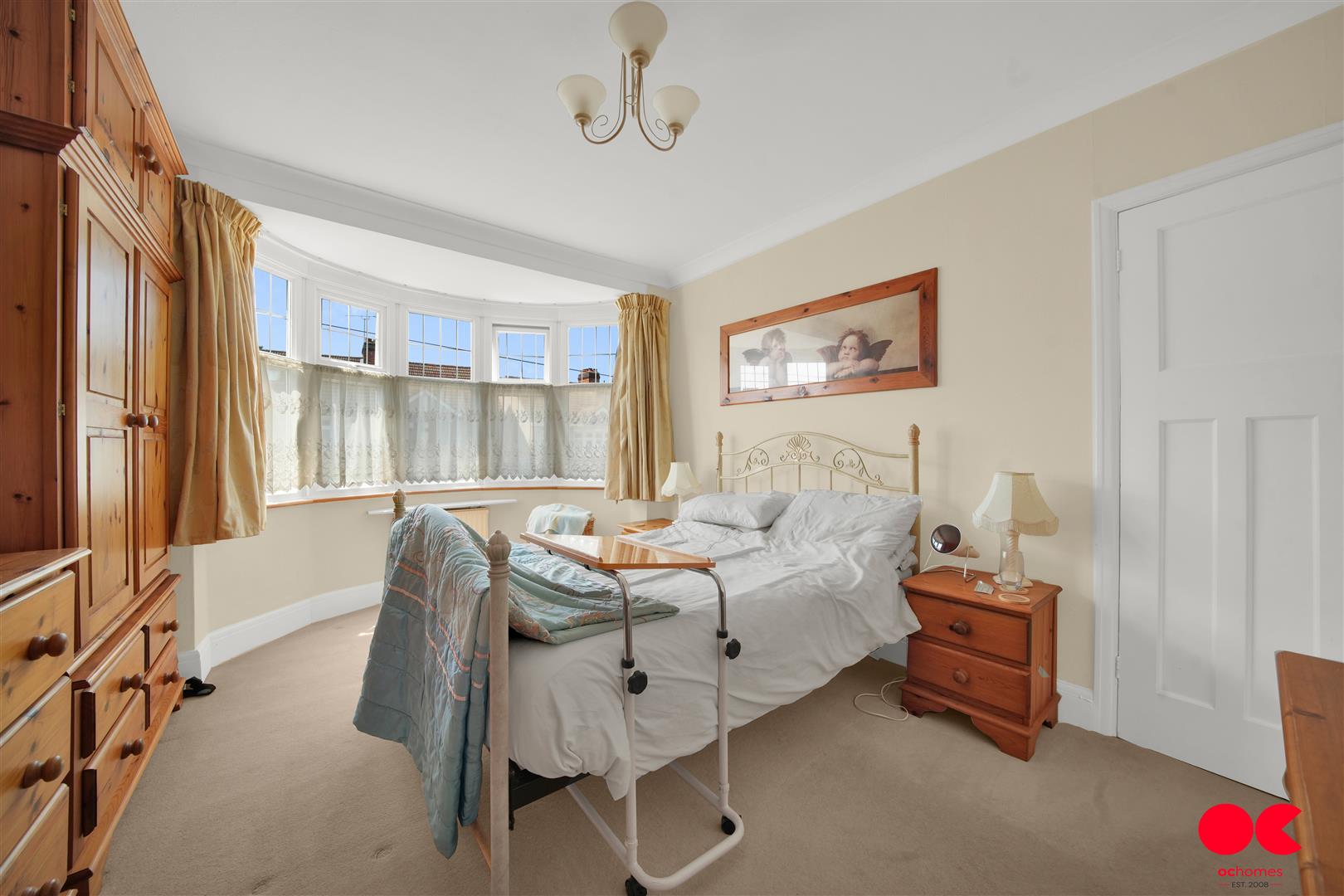 4 bed semi-detached house for sale in Cambridge Avenue, Gidea Park  - Property Image 6