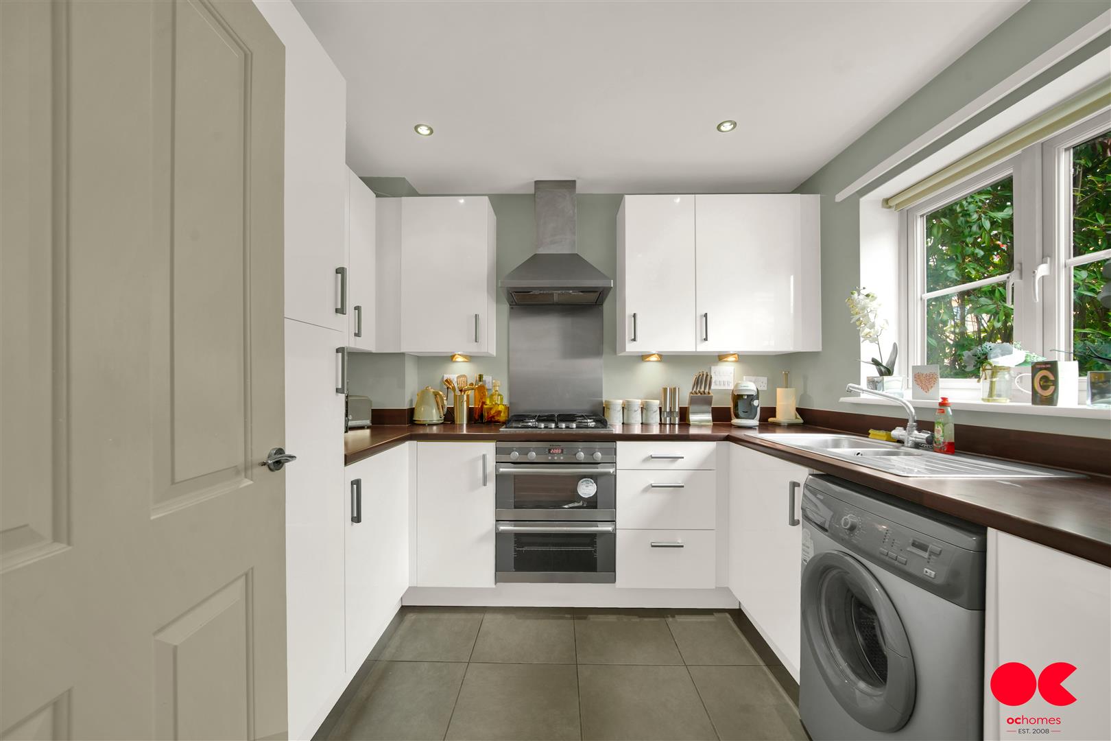 2 bed semi-detached house for sale in Juliette Mews, Romford  - Property Image 16