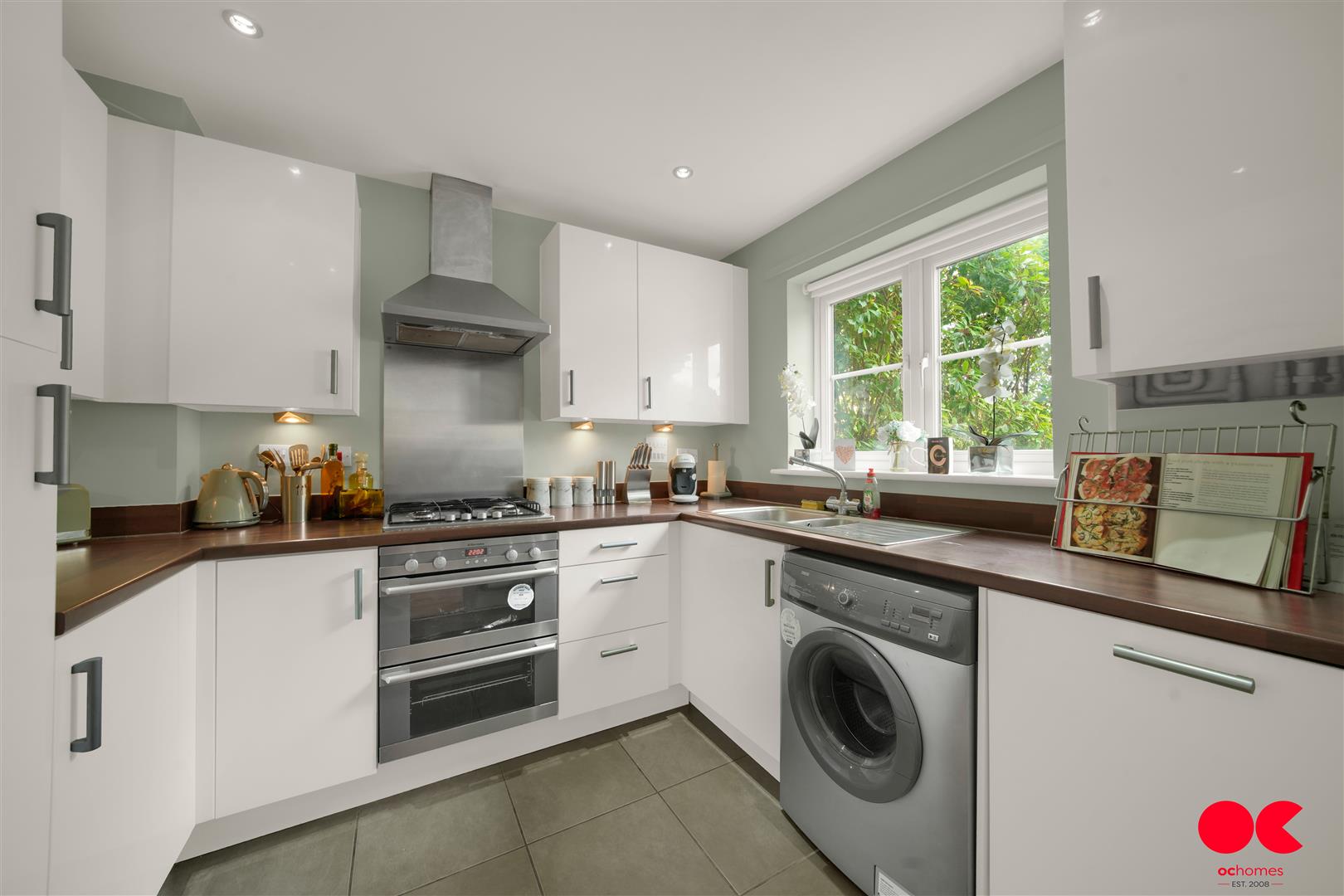 2 bed semi-detached house for sale in Juliette Mews, Romford  - Property Image 3