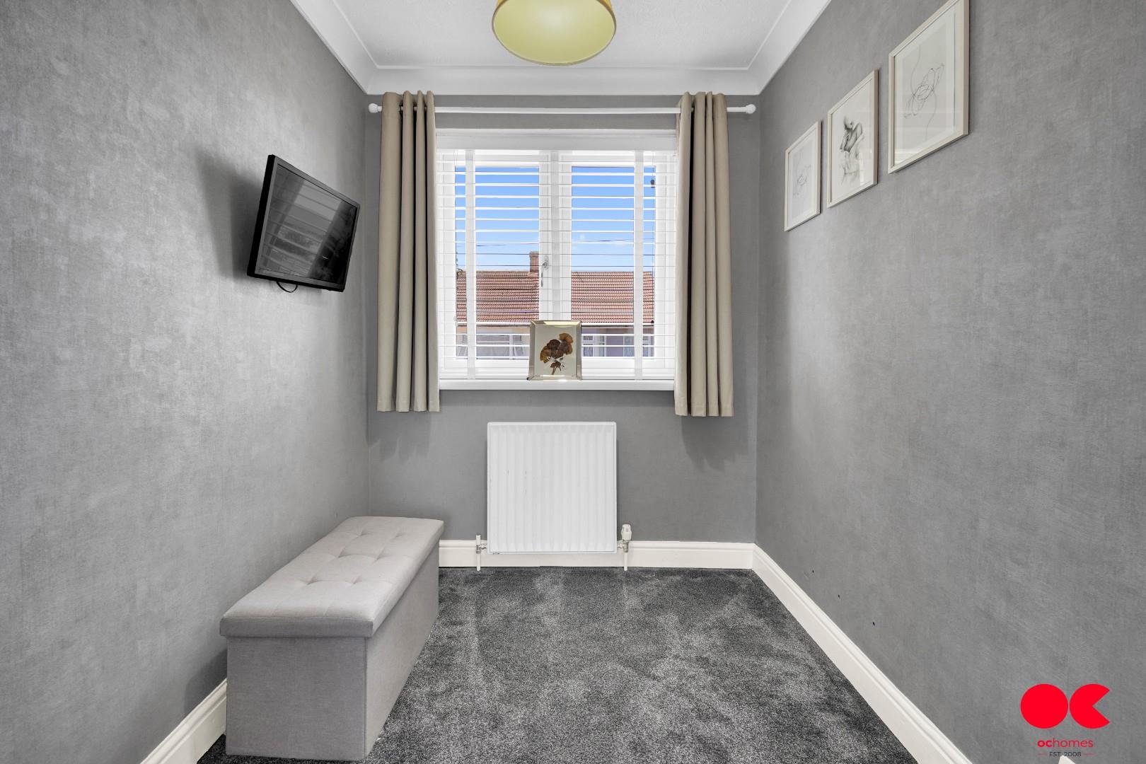 3 bed terraced house for sale in South Hall Drive, Rainham  - Property Image 20