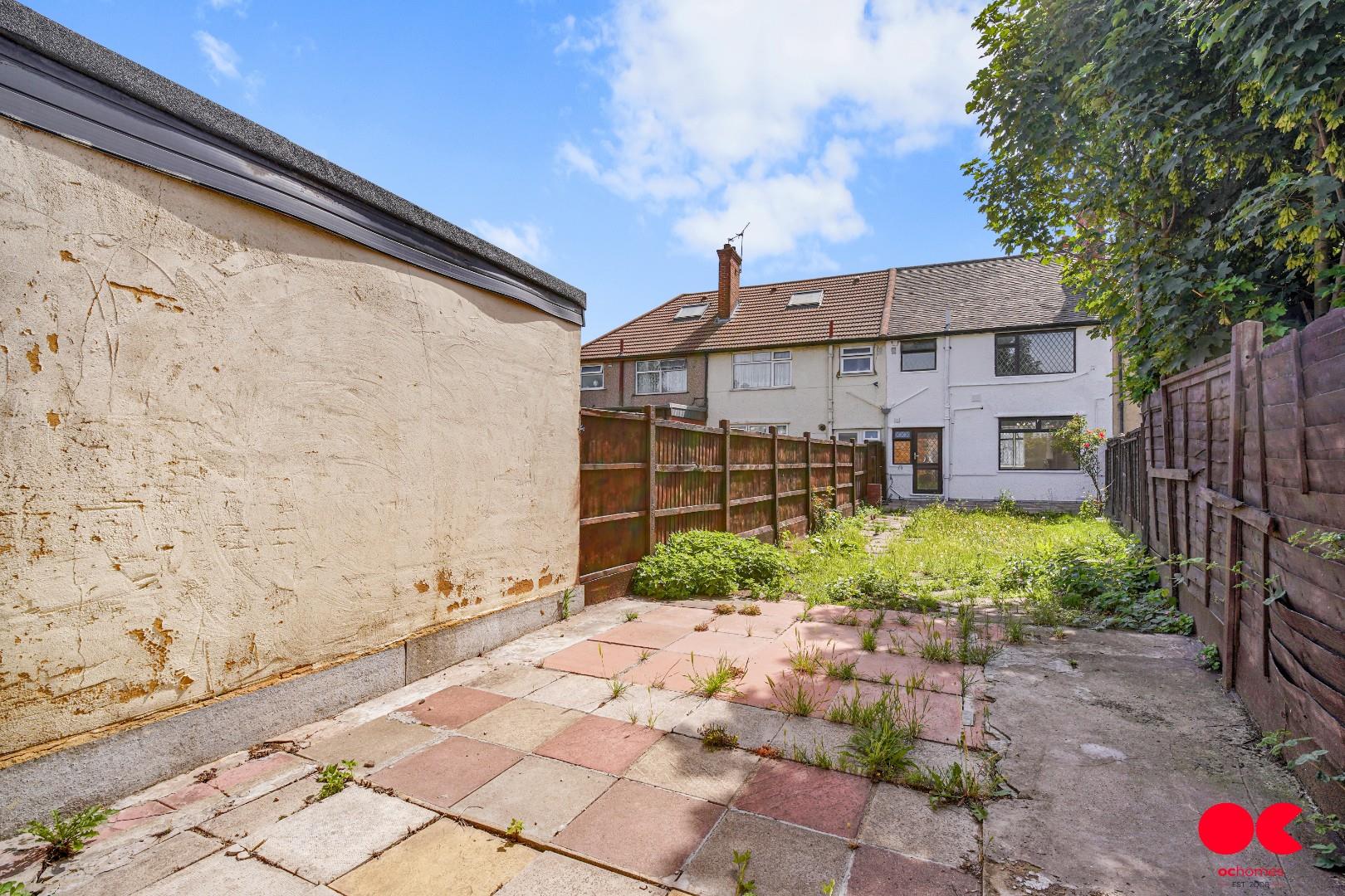 3 bed terraced house to rent in Crosby Road, Dagenham  - Property Image 27