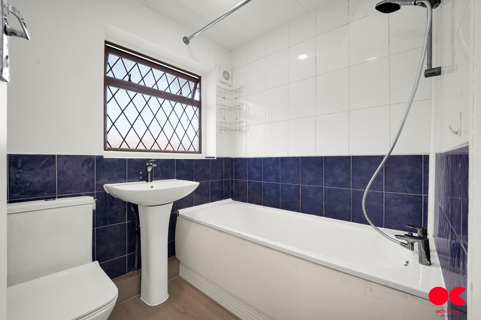 3 bed terraced house to rent in Crosby Road, Dagenham  - Property Image 18
