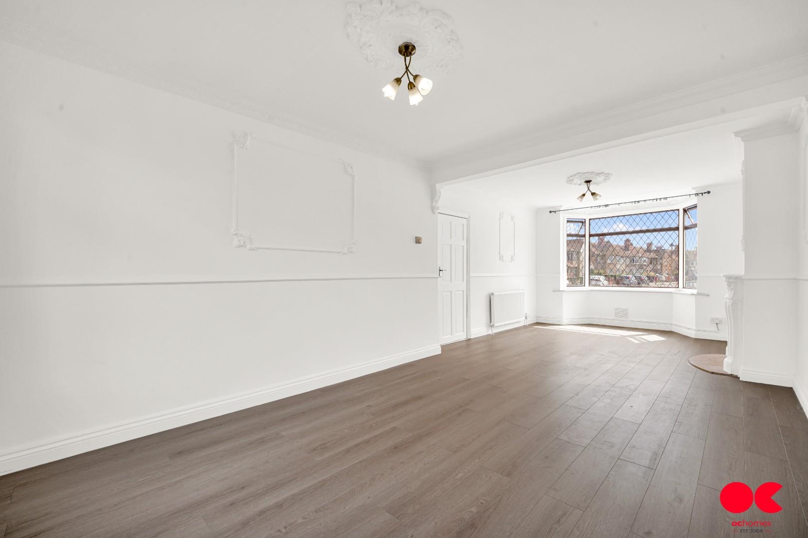 3 bed terraced house to rent in Crosby Road, Dagenham  - Property Image 15