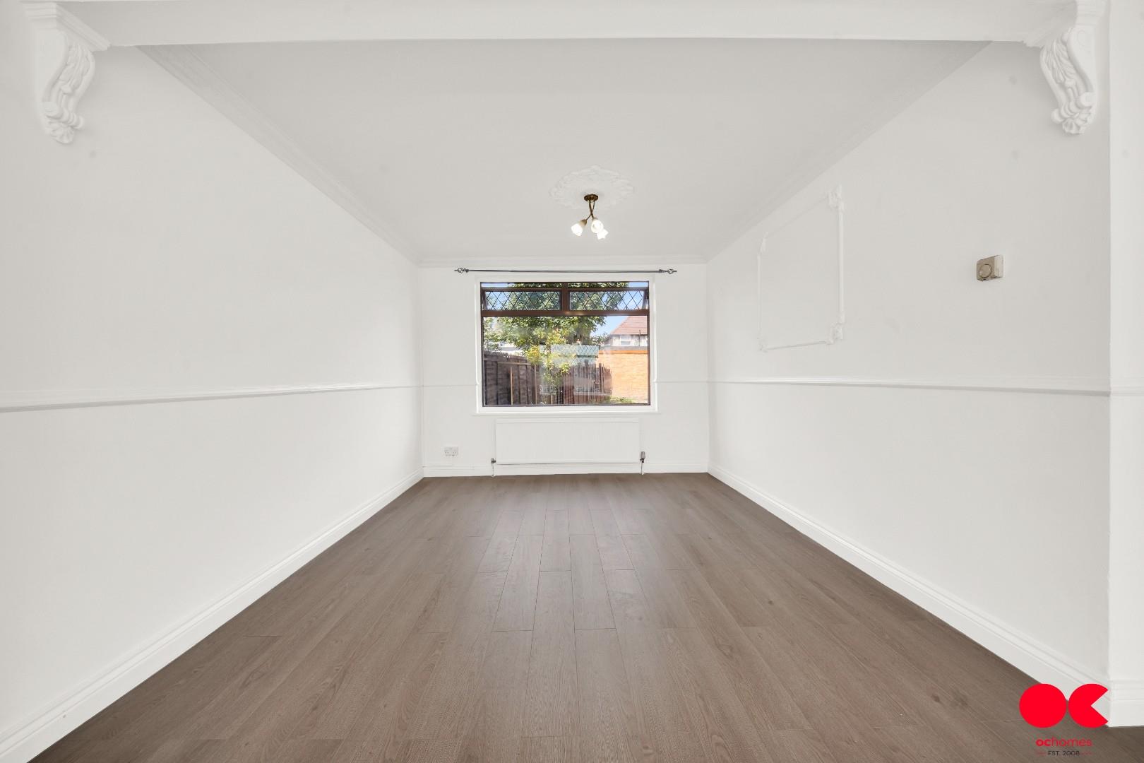 3 bed terraced house to rent in Crosby Road, Dagenham  - Property Image 14
