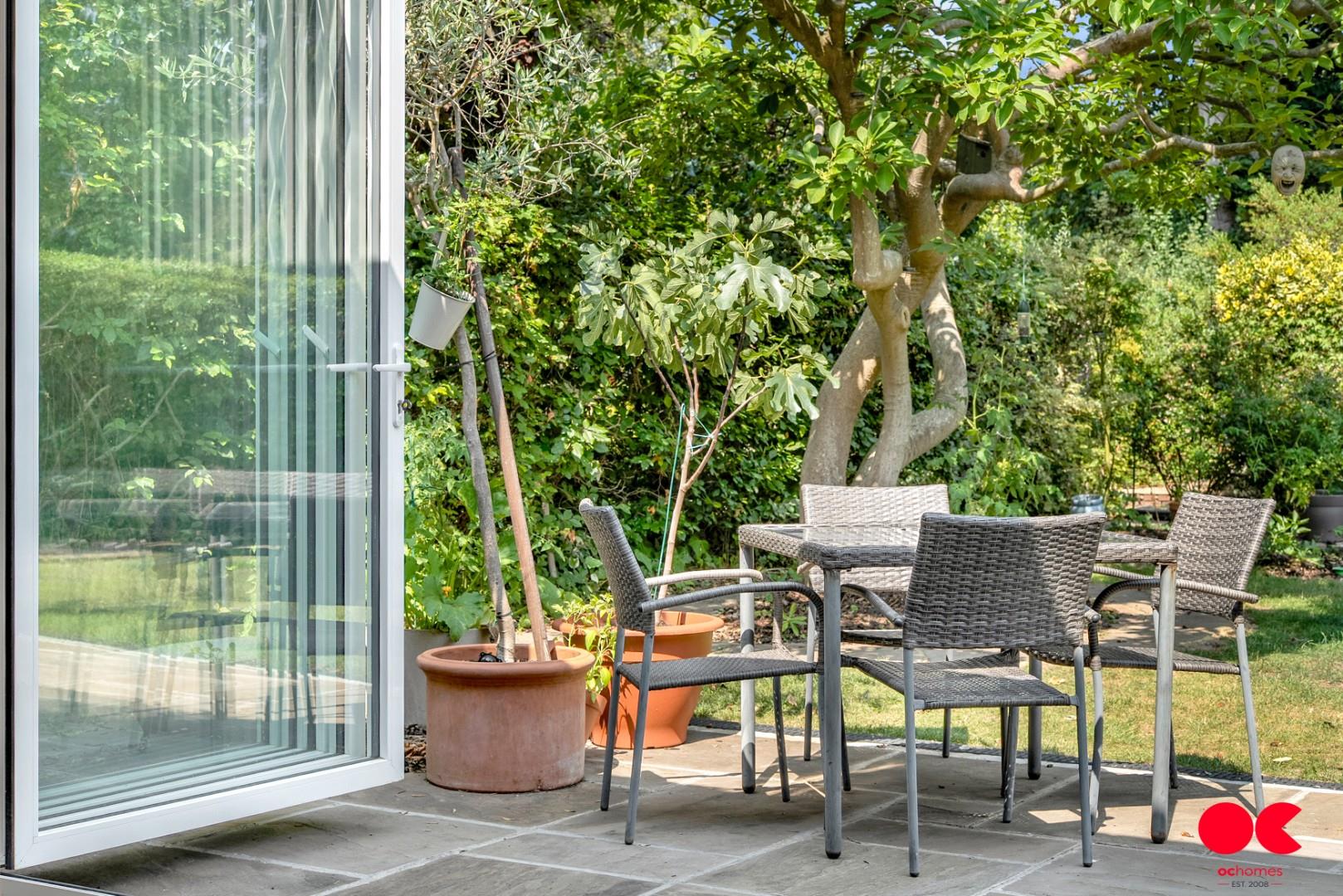 3 bed detached house for sale in Balgores Lane, Gidea Park  - Property Image 20