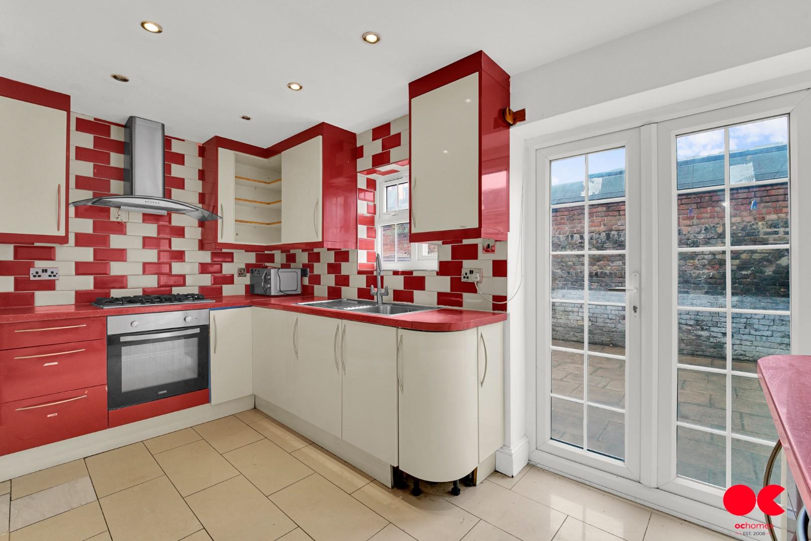 5 bed terraced house to rent in Tallack Road, Leyton  - Property Image 2