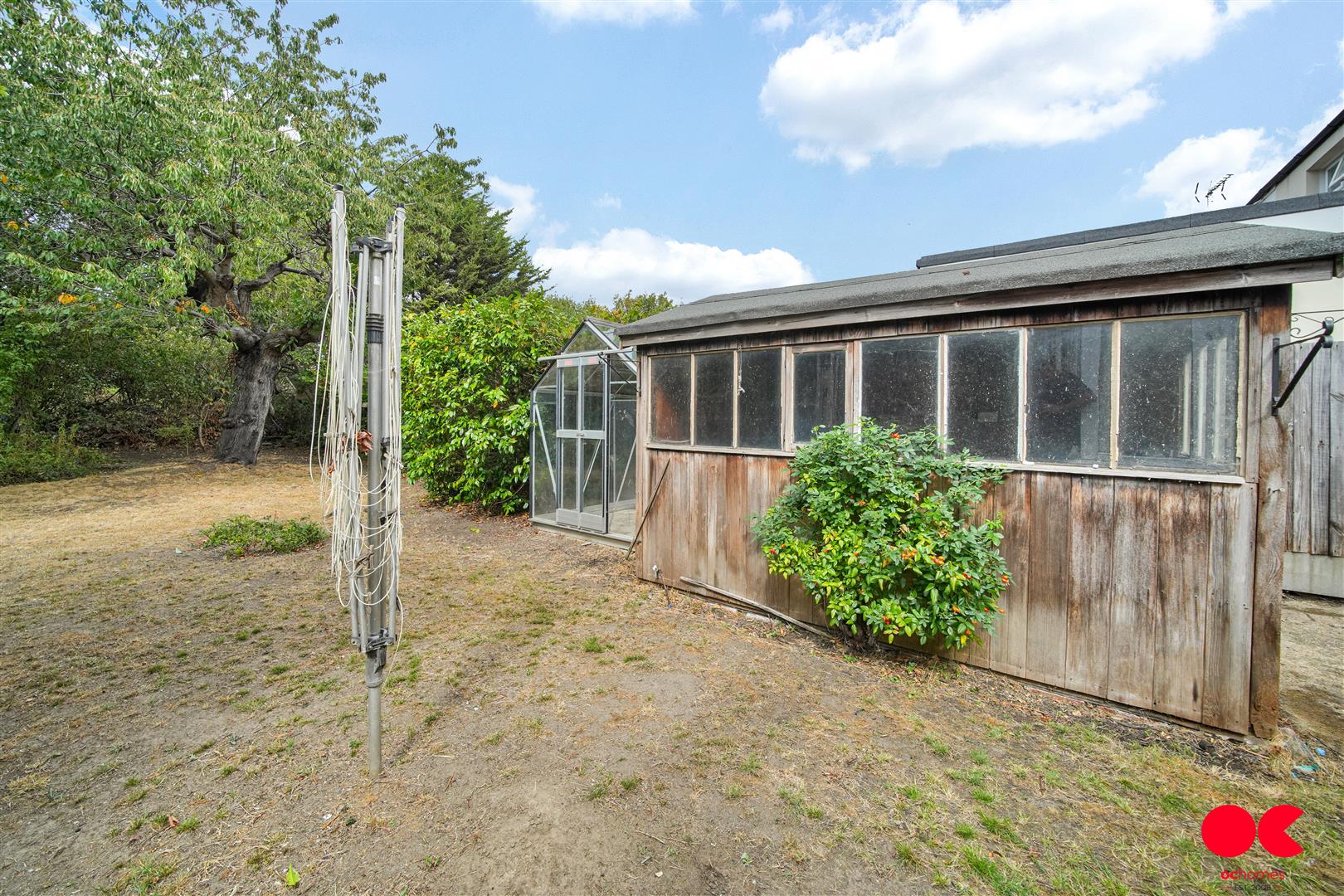 3 bed semi-detached house for sale in Fairholme Avenue, Gidea Park  - Property Image 36