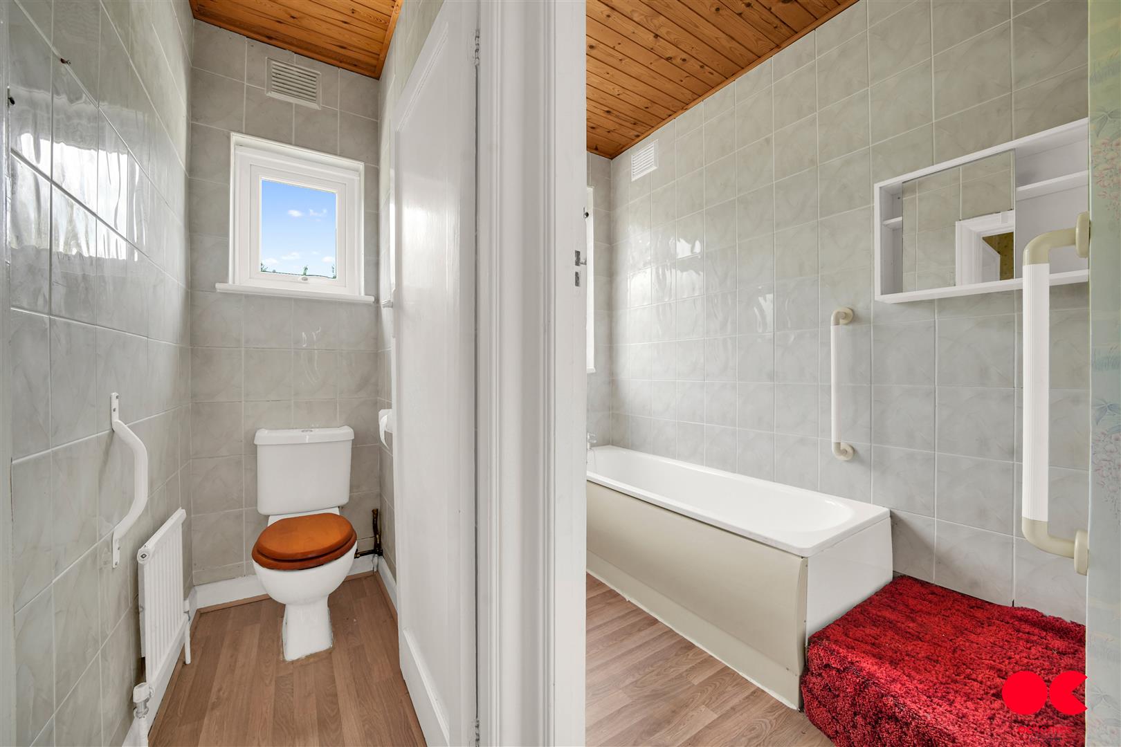 3 bed semi-detached house for sale in Fairholme Avenue, Gidea Park  - Property Image 29