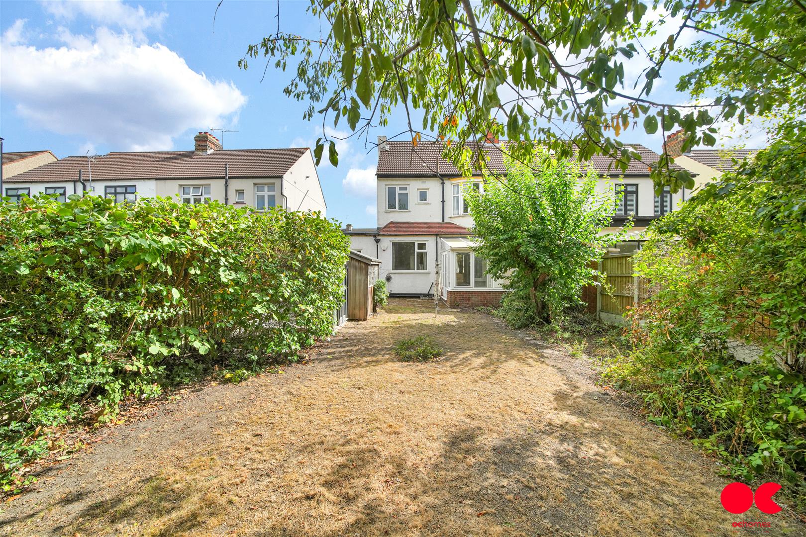 3 bed semi-detached house for sale in Fairholme Avenue, Gidea Park  - Property Image 2