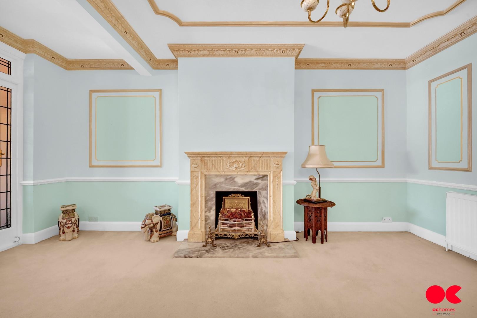 4 bed semi-detached house for sale in Netherpark Drive, Gidea Park  - Property Image 18
