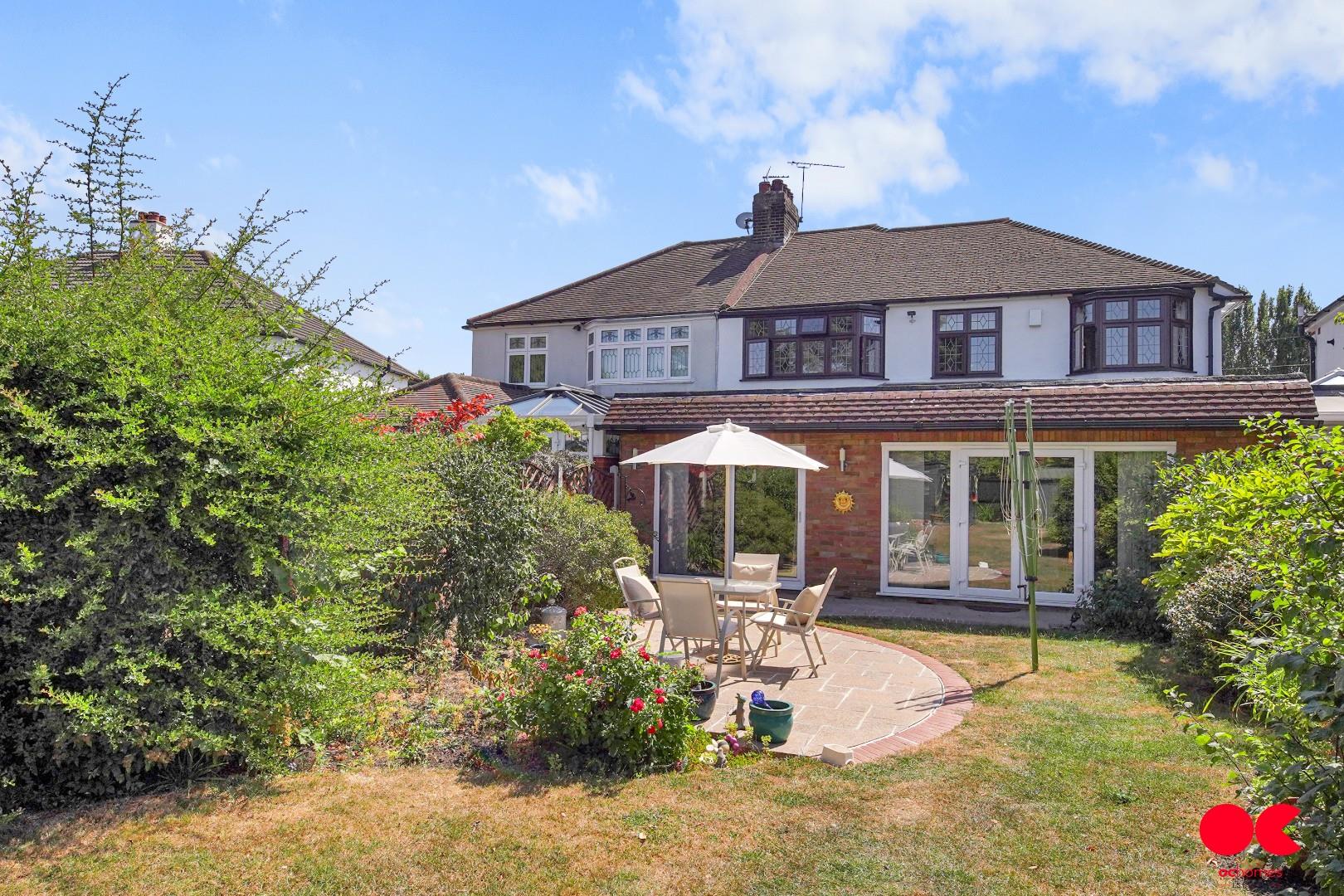4 bed semi-detached house for sale in Netherpark Drive, Gidea Park  - Property Image 42