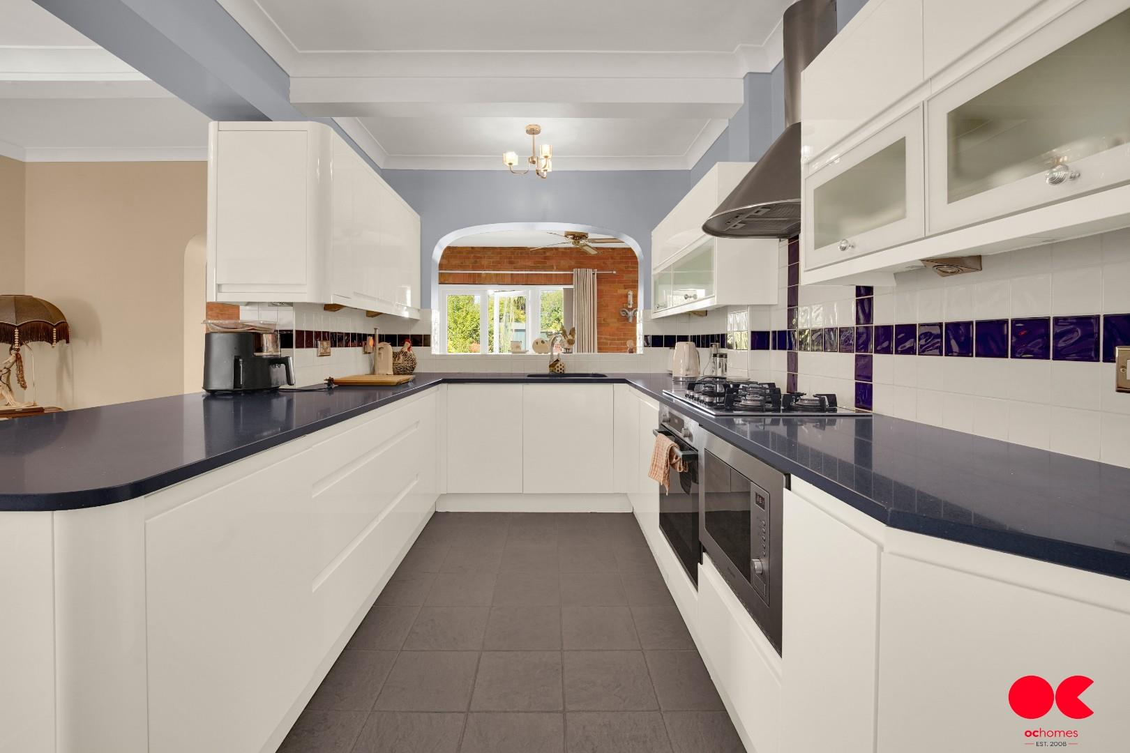 4 bed semi-detached house for sale in Netherpark Drive, Gidea Park  - Property Image 20