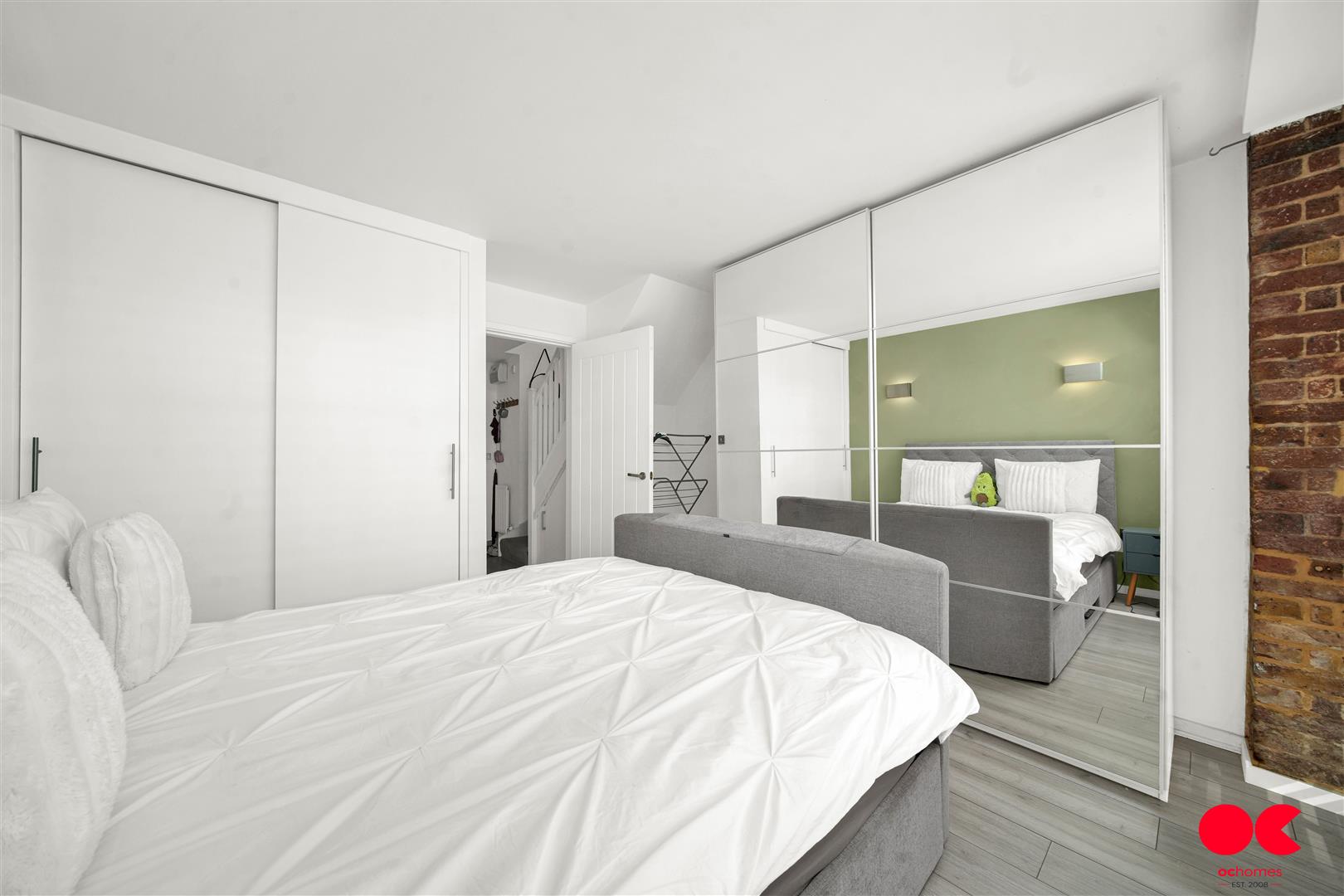 1 bed flat for sale in Kidman Close, Romford  - Property Image 16